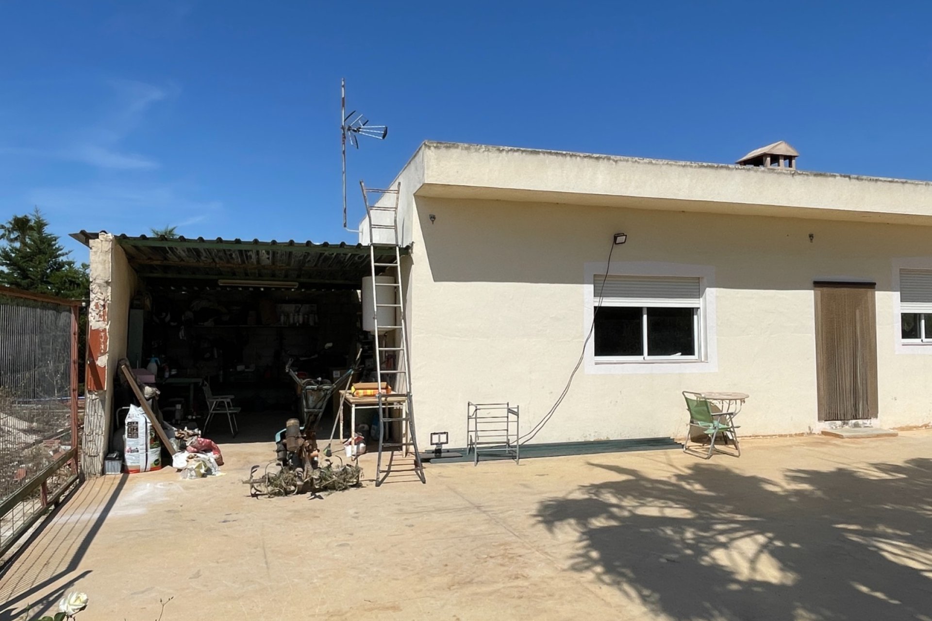 Resale - Villa -
Crevillent - Inland