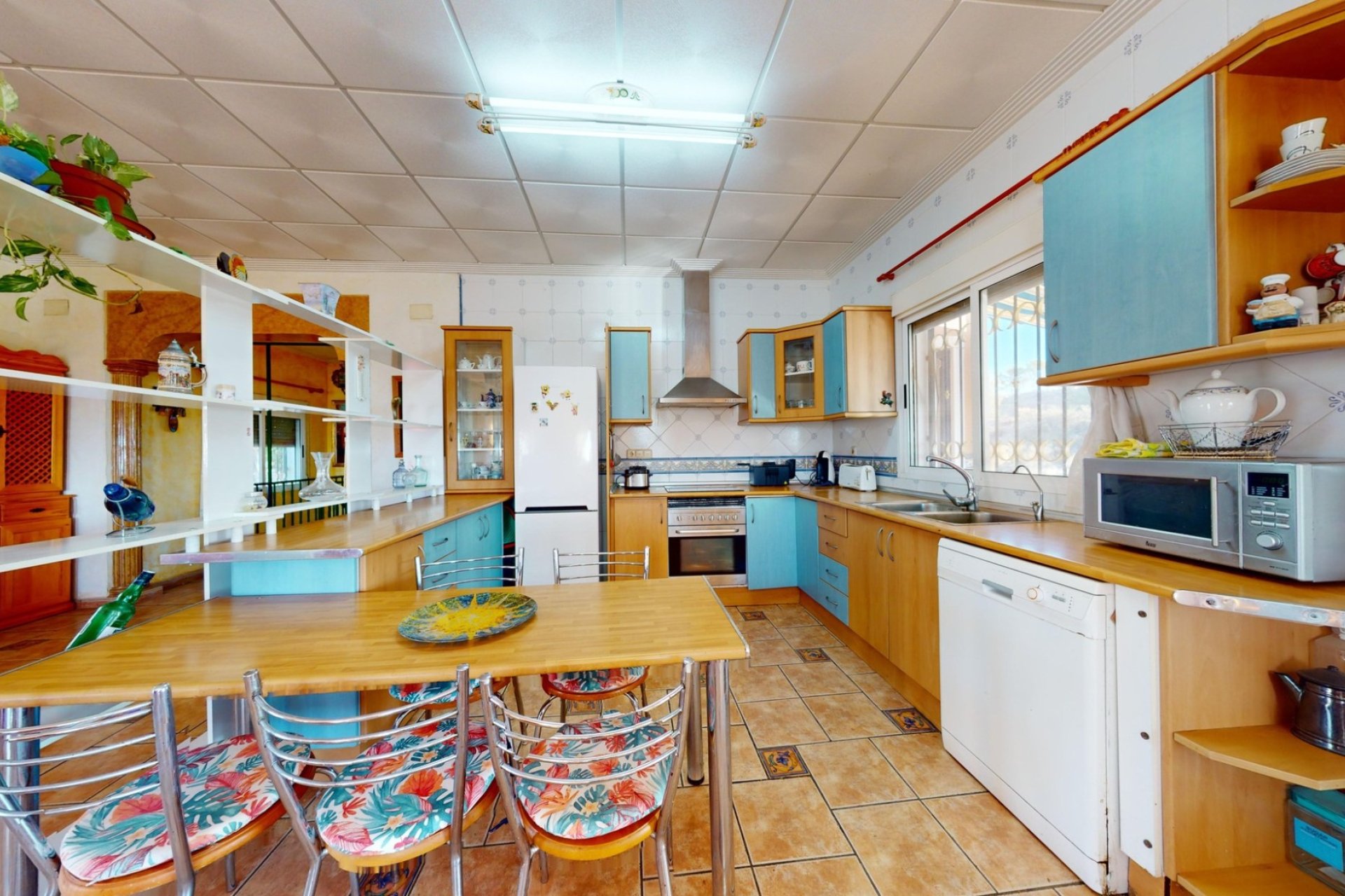 Resale - Villa -
Crevillent - Inland