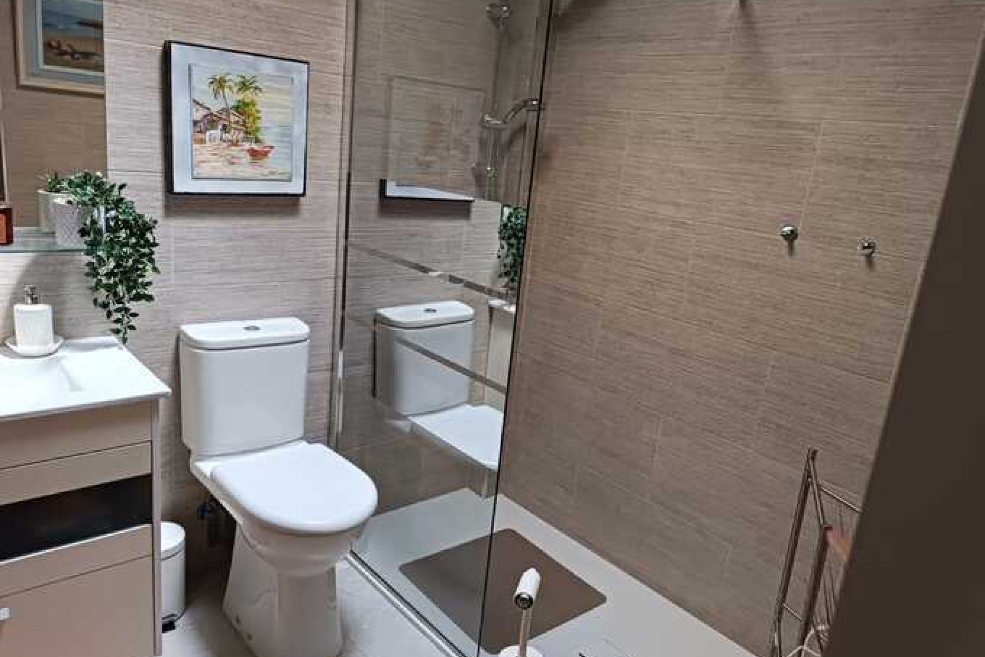 Resale - Villa -
Daya Nueva - Costa Blanca