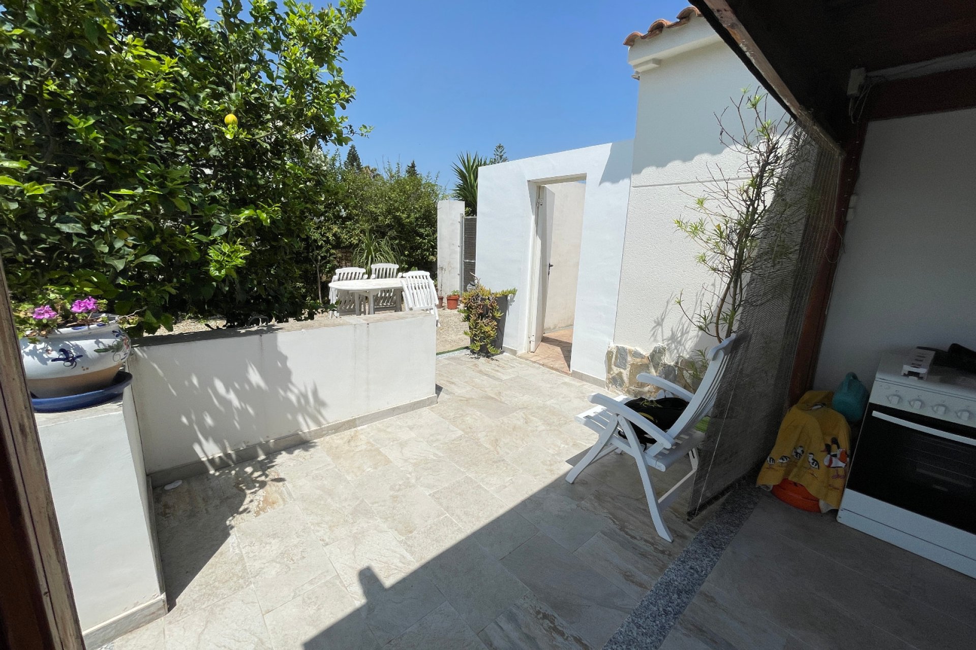 Resale - Villa -
Daya Nueva - Costa Blanca
