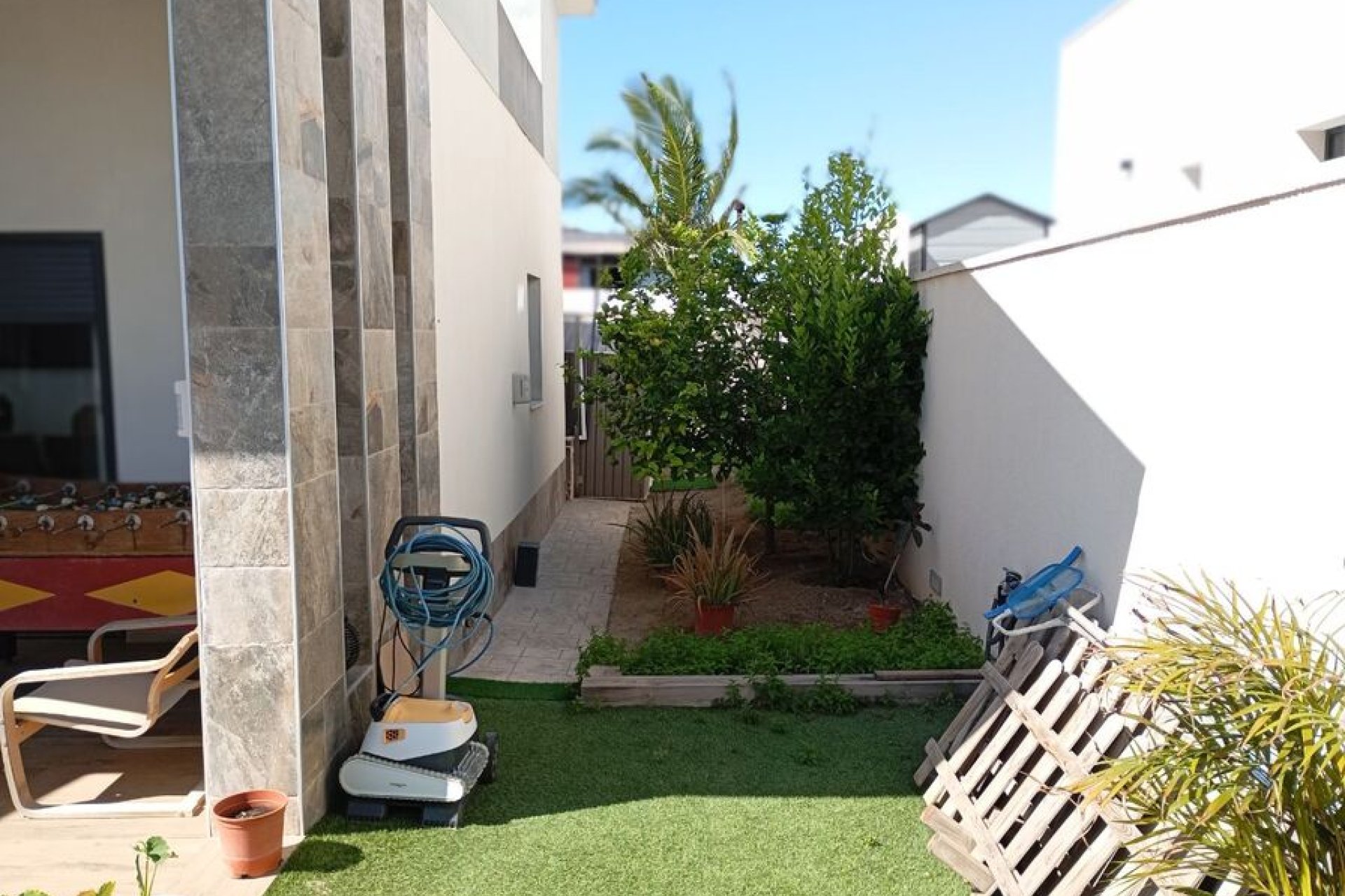 Resale - Villa -
Daya Nueva - Costa Blanca