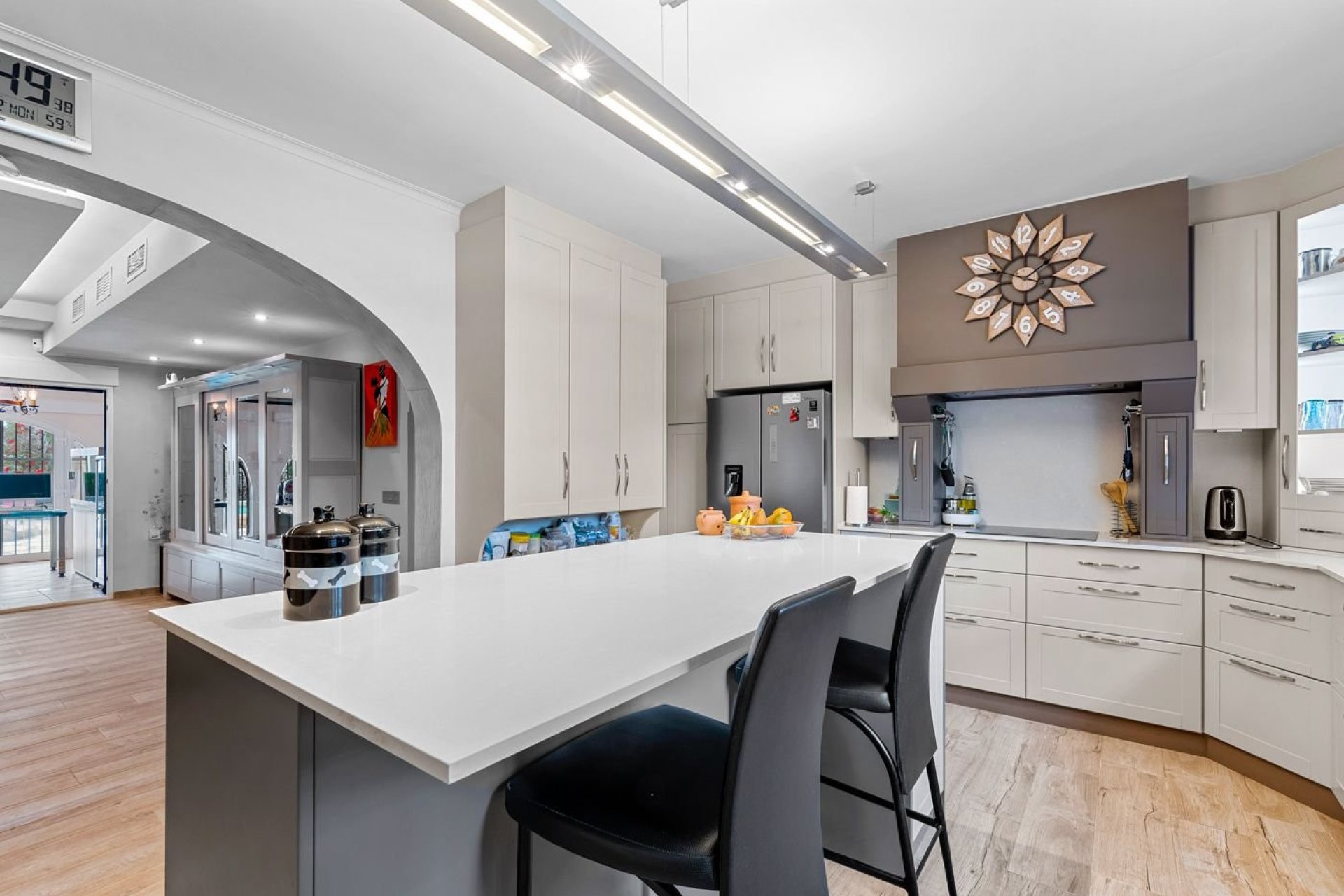 Resale - Villa -
Daya Vieja - Costa Blanca