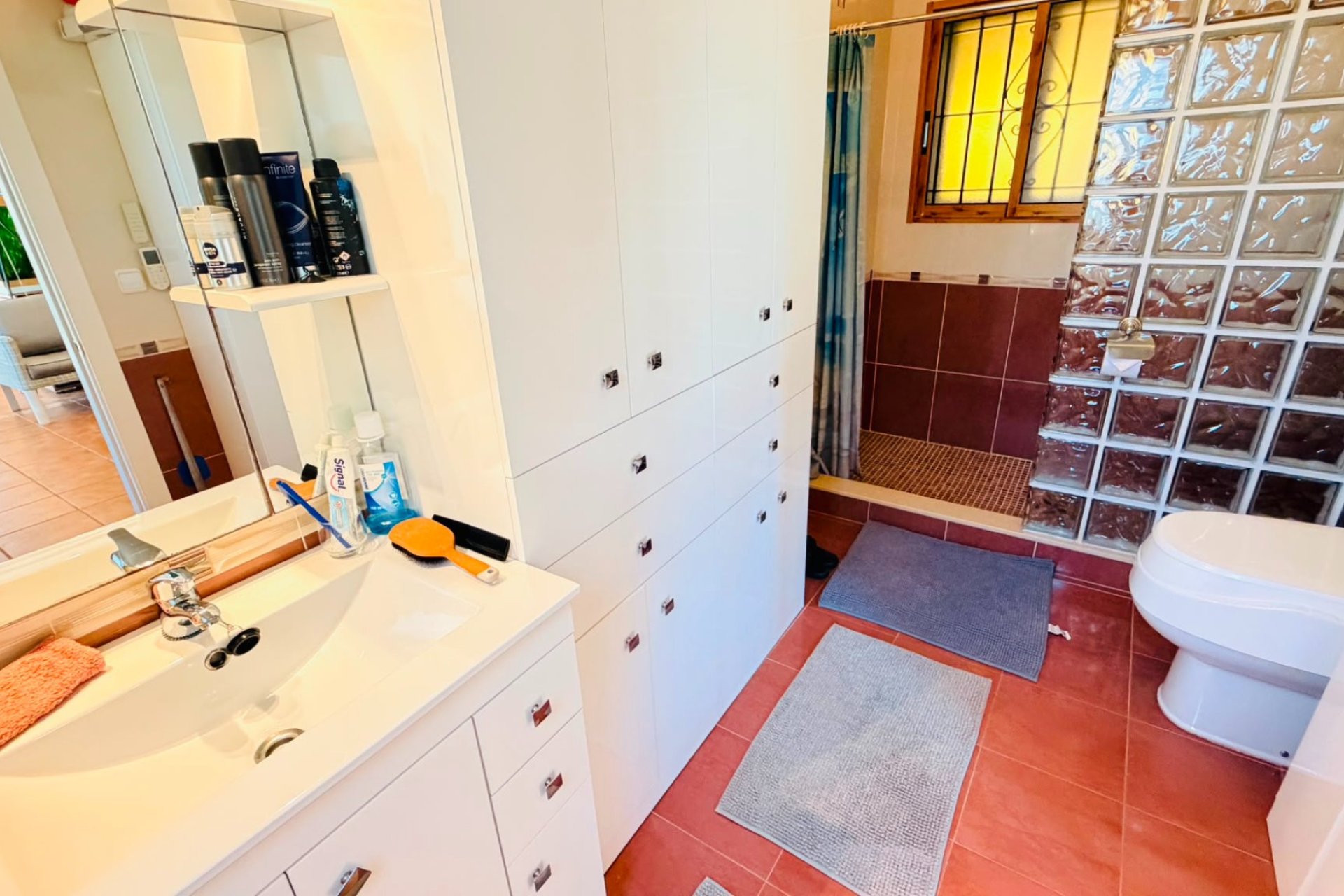Resale - Villa -
Daya Vieja - Costa Blanca