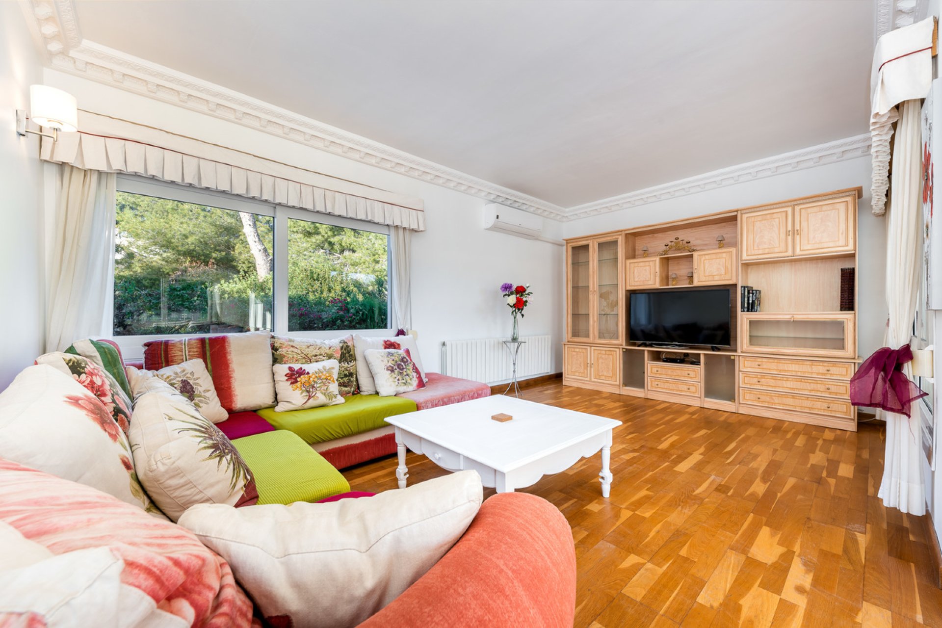 Resale - Villa -
Dehesa de Campoamor - Costa Blanca