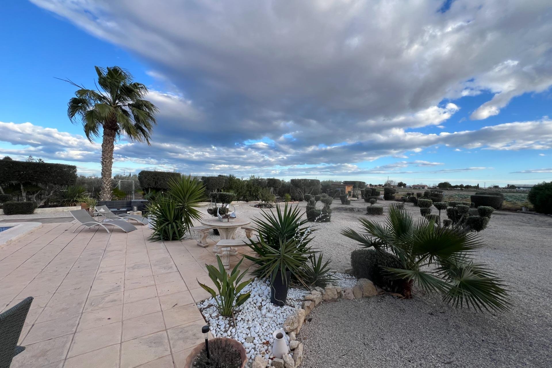 Resale - Villa -
Dolores - Comunidad Valenciana