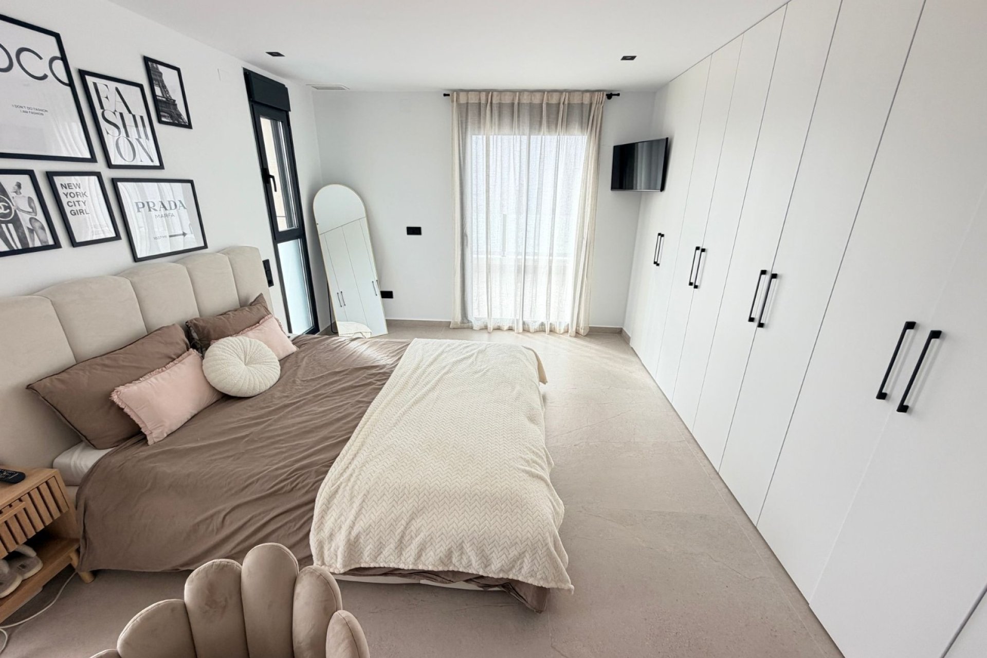 Resale - Villa -
Dolores - Costa Blanca