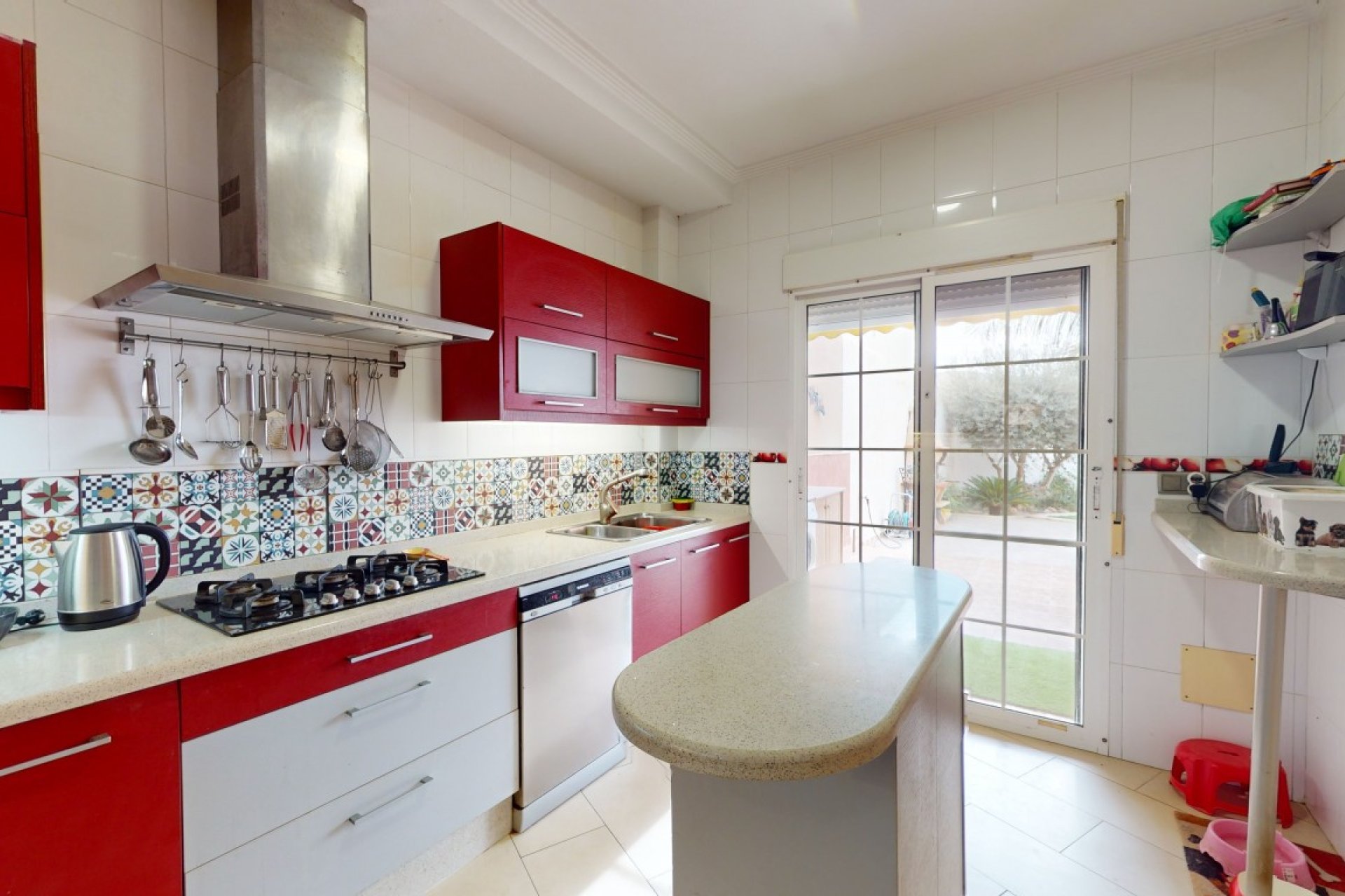 Resale - Villa -
Dolores de Pacheco - Inland