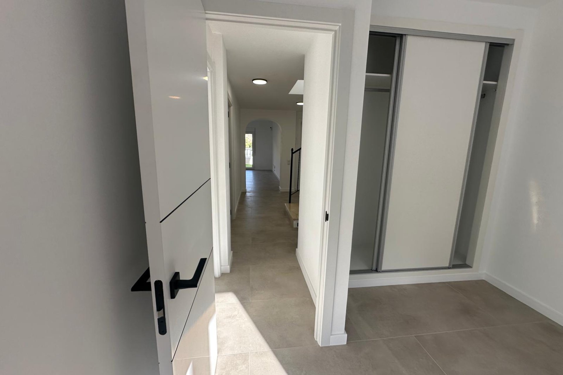 Resale - Villa -
El Campello - Costa Blanca