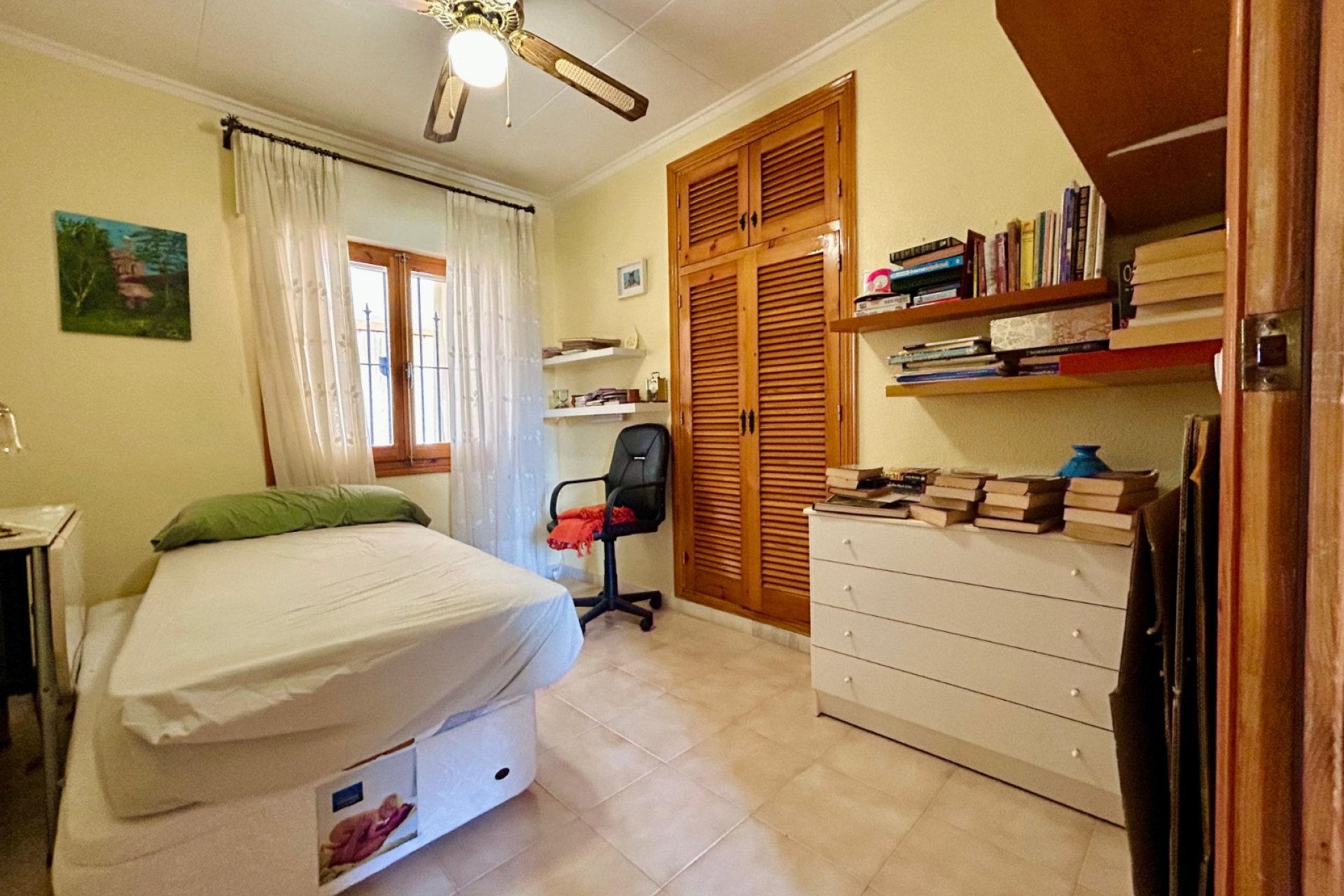 Resale - Villa -
El Chaparral - Inland