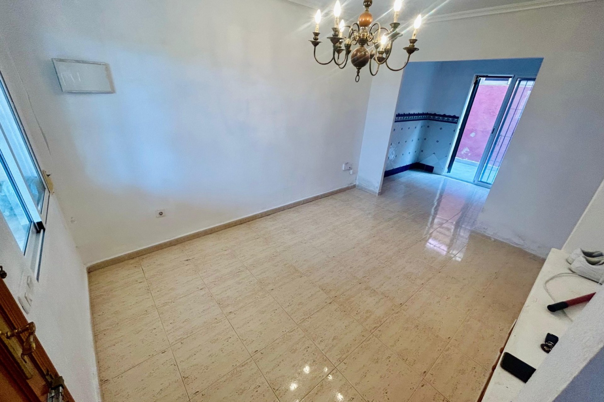 Resale - Villa -
El Chaparral - Inland