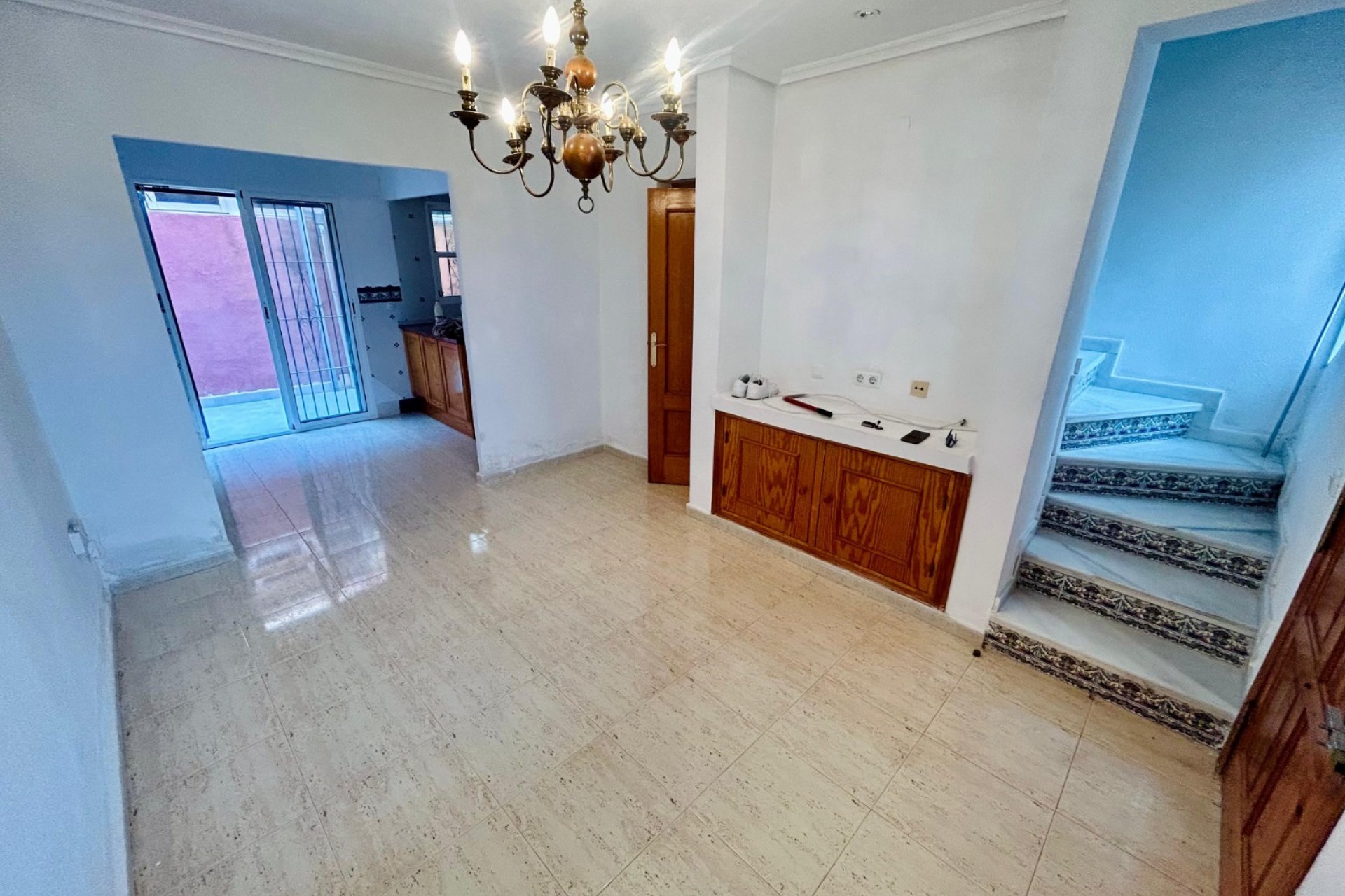 Resale - Villa -
El Chaparral - Inland