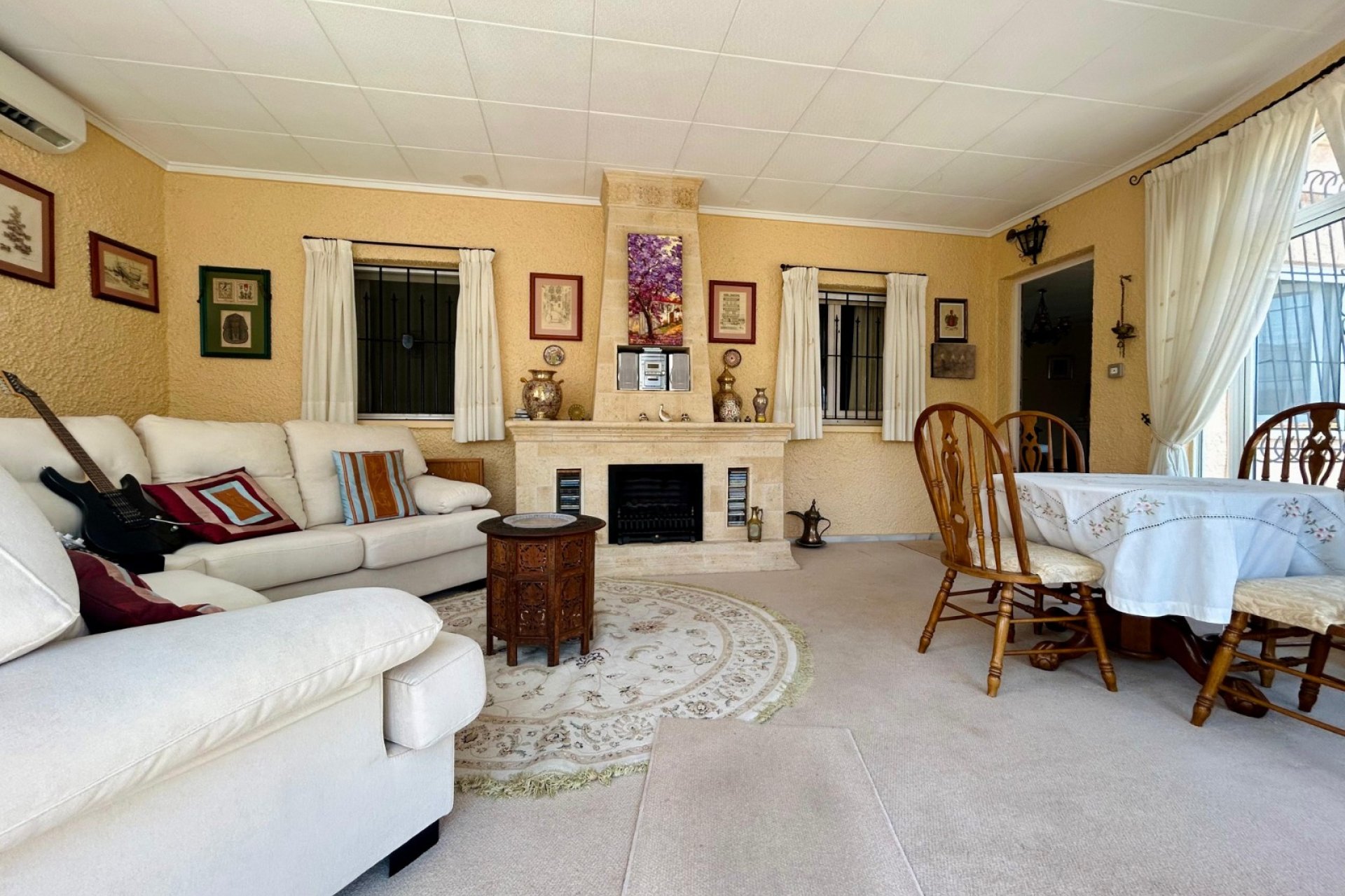 Resale - Villa -
El Chaparral - Inland