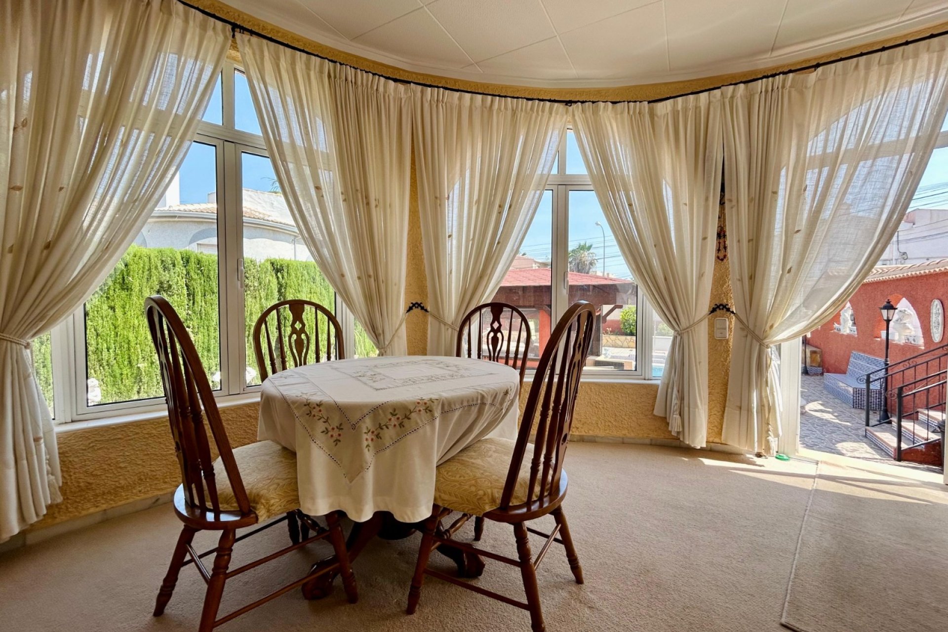 Resale - Villa -
El Chaparral - Inland