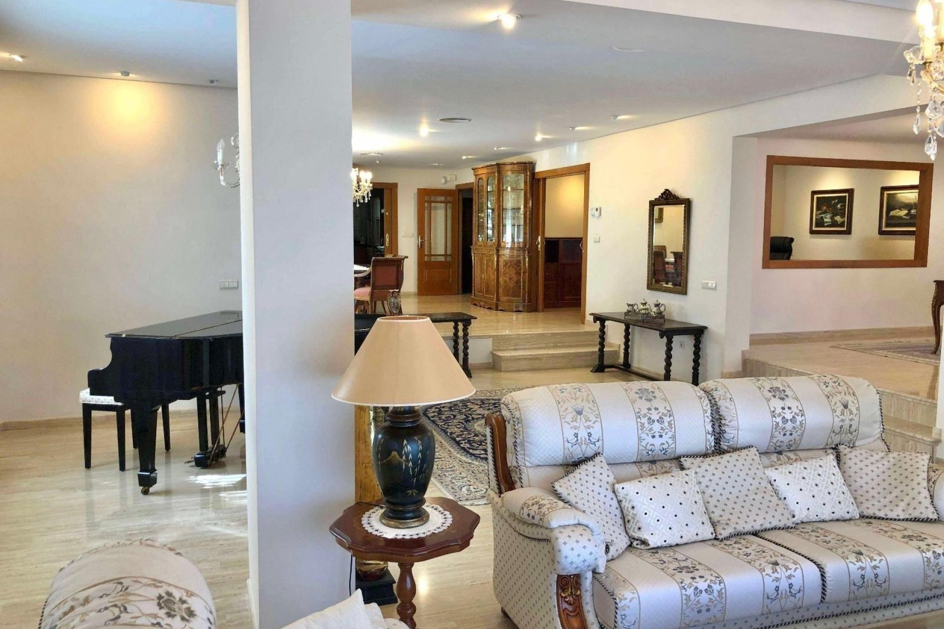 Resale - Villa -
El Palmar