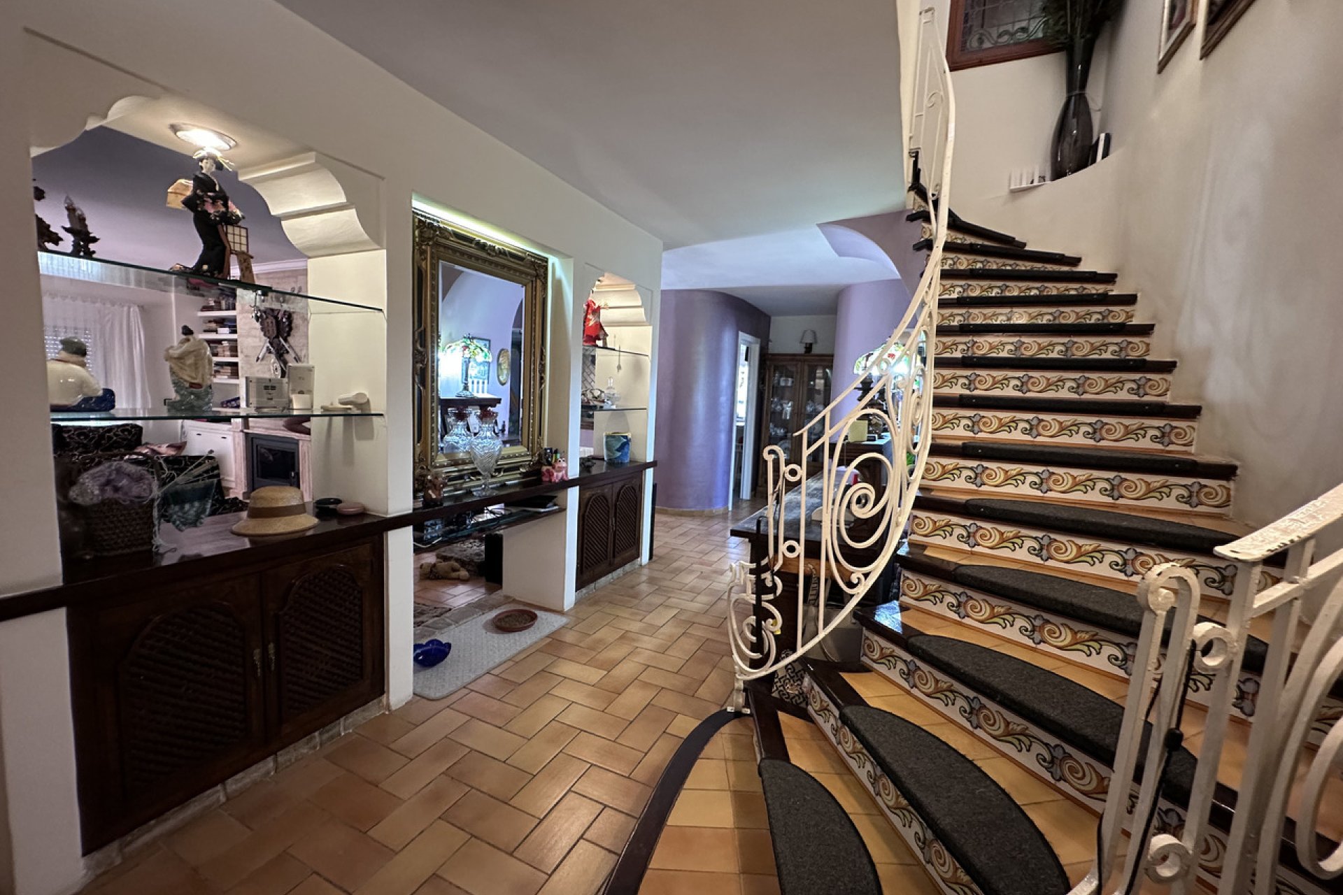 Resale - Villa -
Elche - Costa Blanca