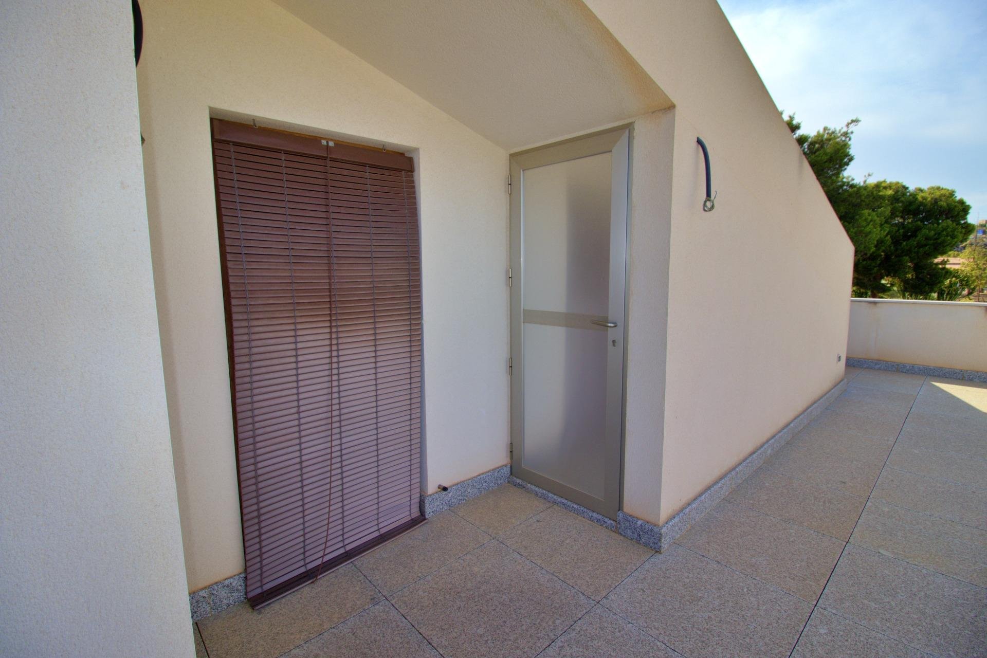 Resale - Villa -
Elche Pedanías - Peña las Águilas