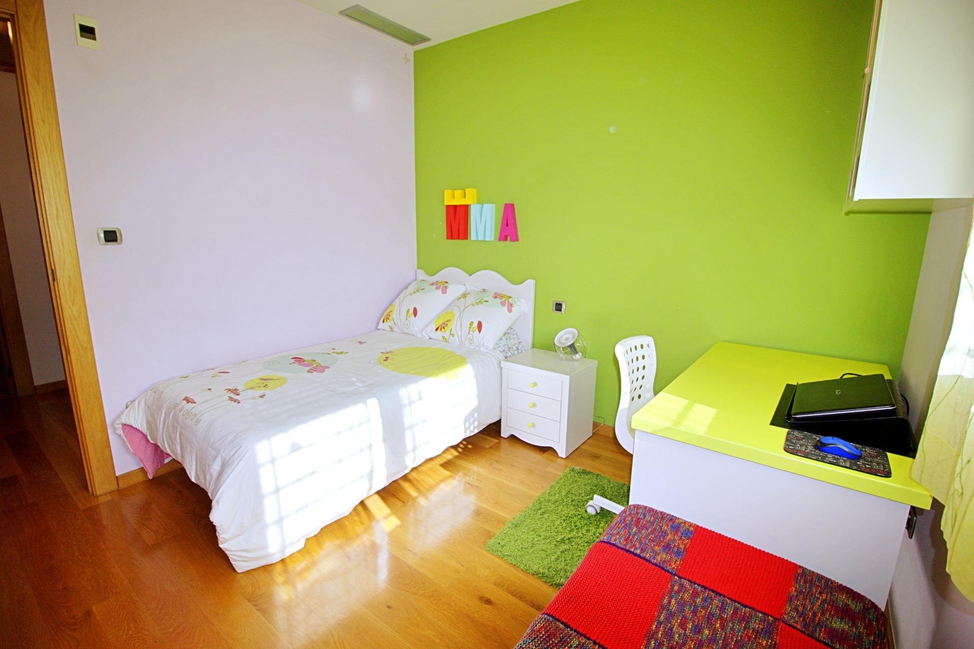 Resale - Villa -
Elche Pedanías - Peña las Águilas