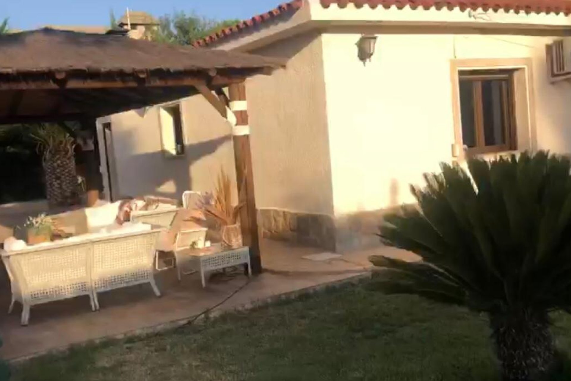 Resale - Villa -
Elda - Inland