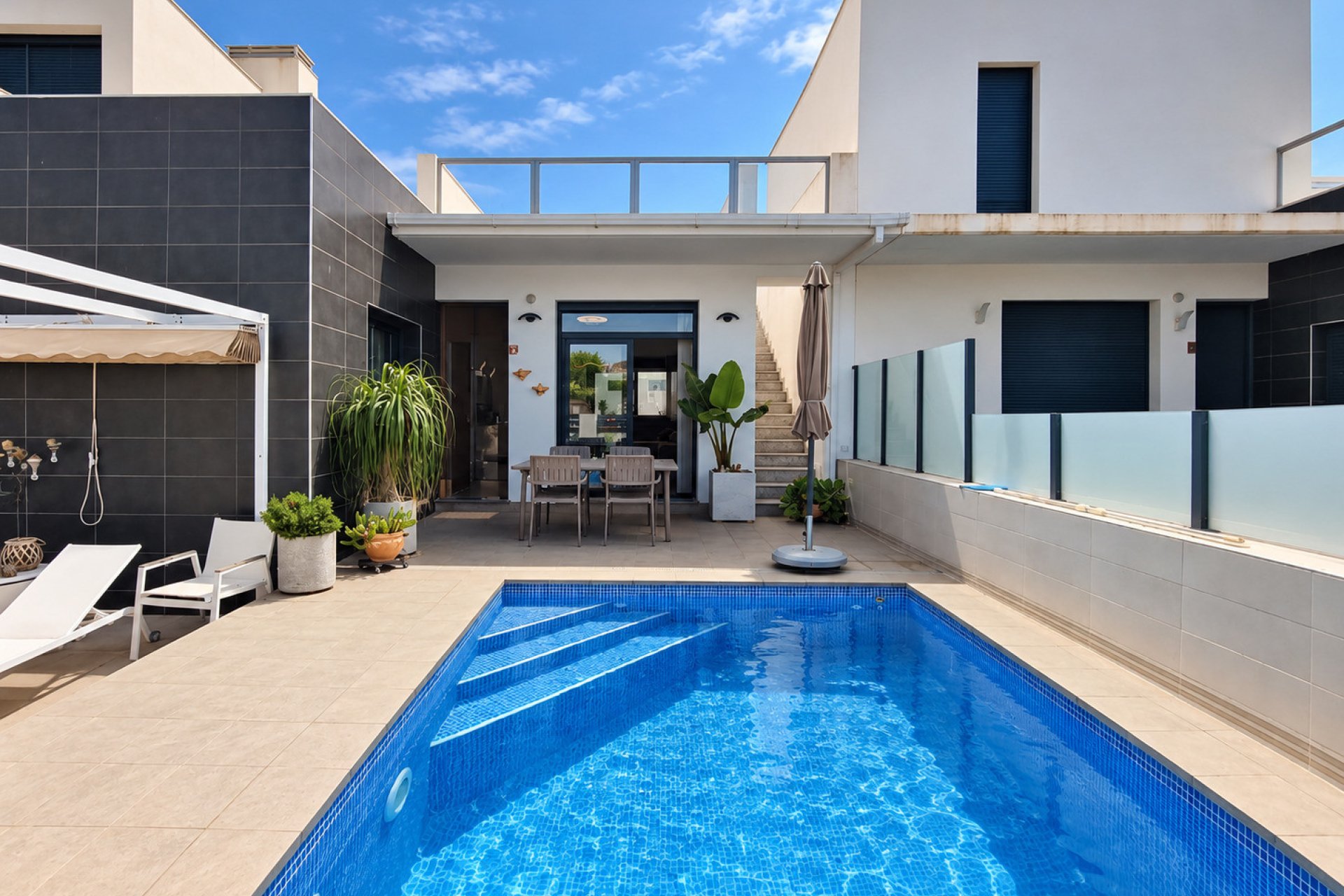Resale - Villa -
Formentera del Segura - Costa Blanca