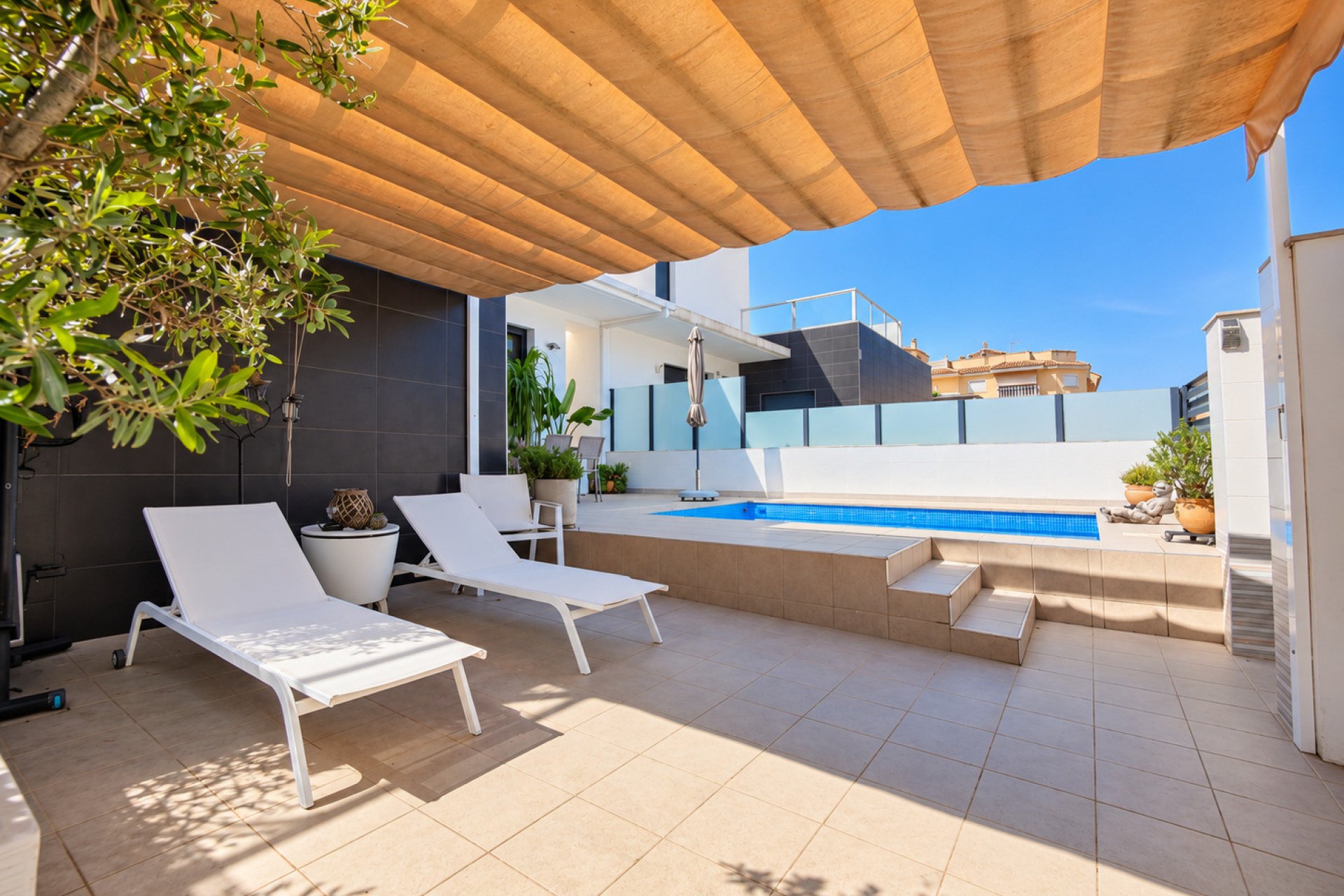 Resale - Villa -
Formentera del Segura - Costa Blanca