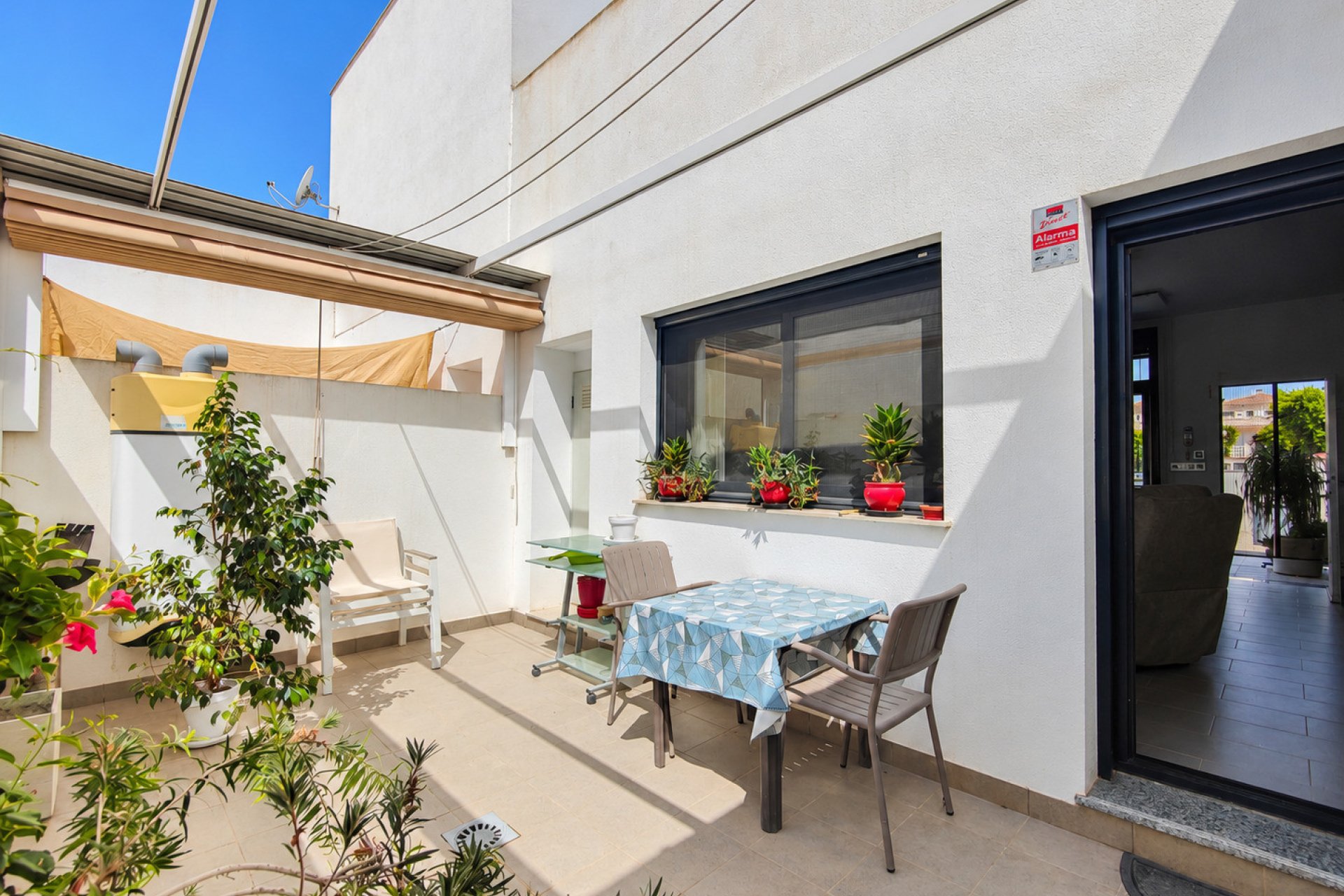 Resale - Villa -
Formentera del Segura - Costa Blanca
