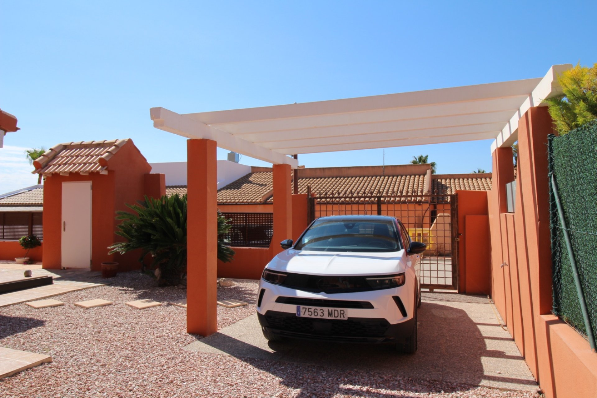 Resale - Villa -
Fortuna - Inland