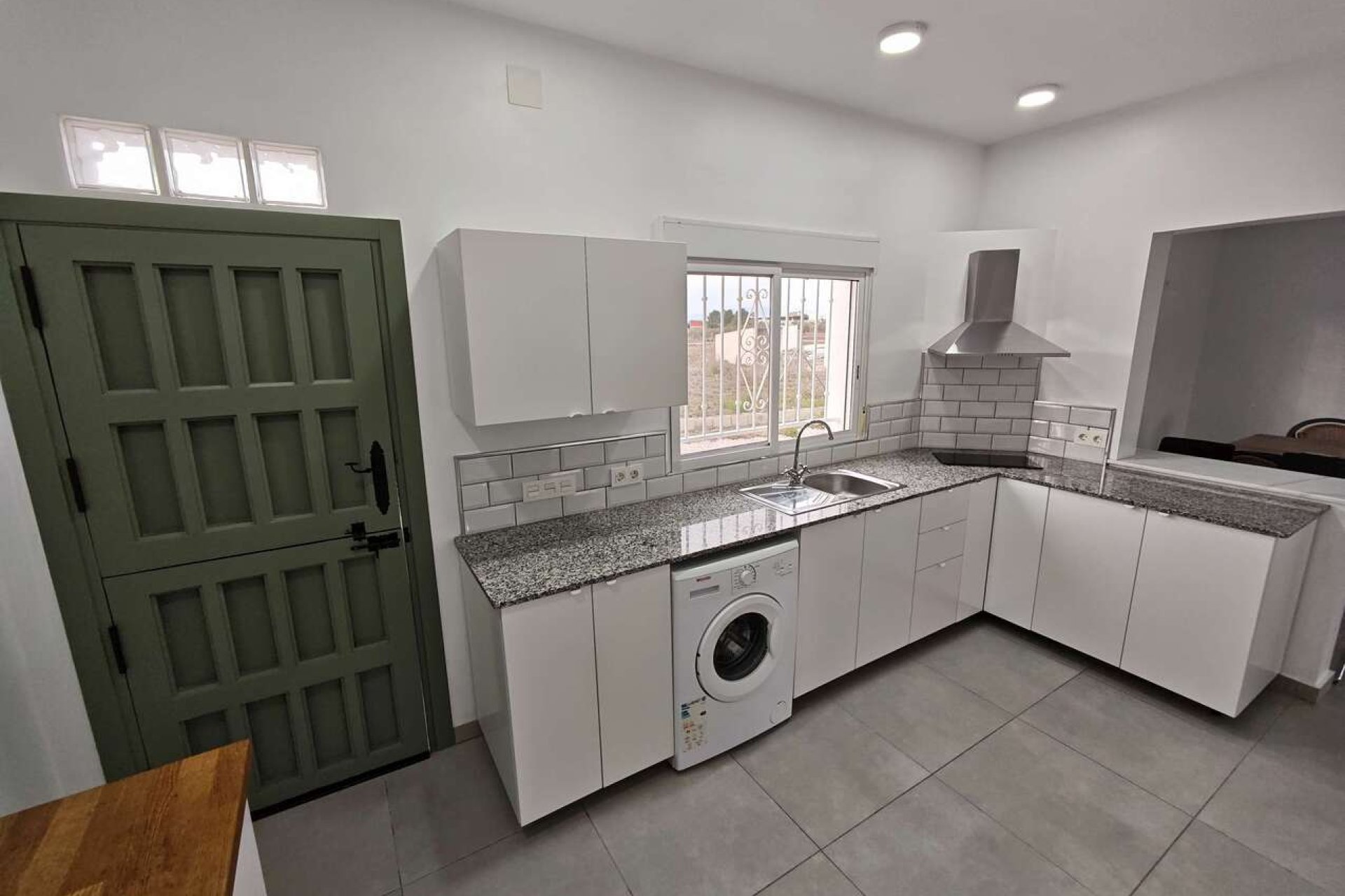 Resale - Villa -
Fortuna - Inland