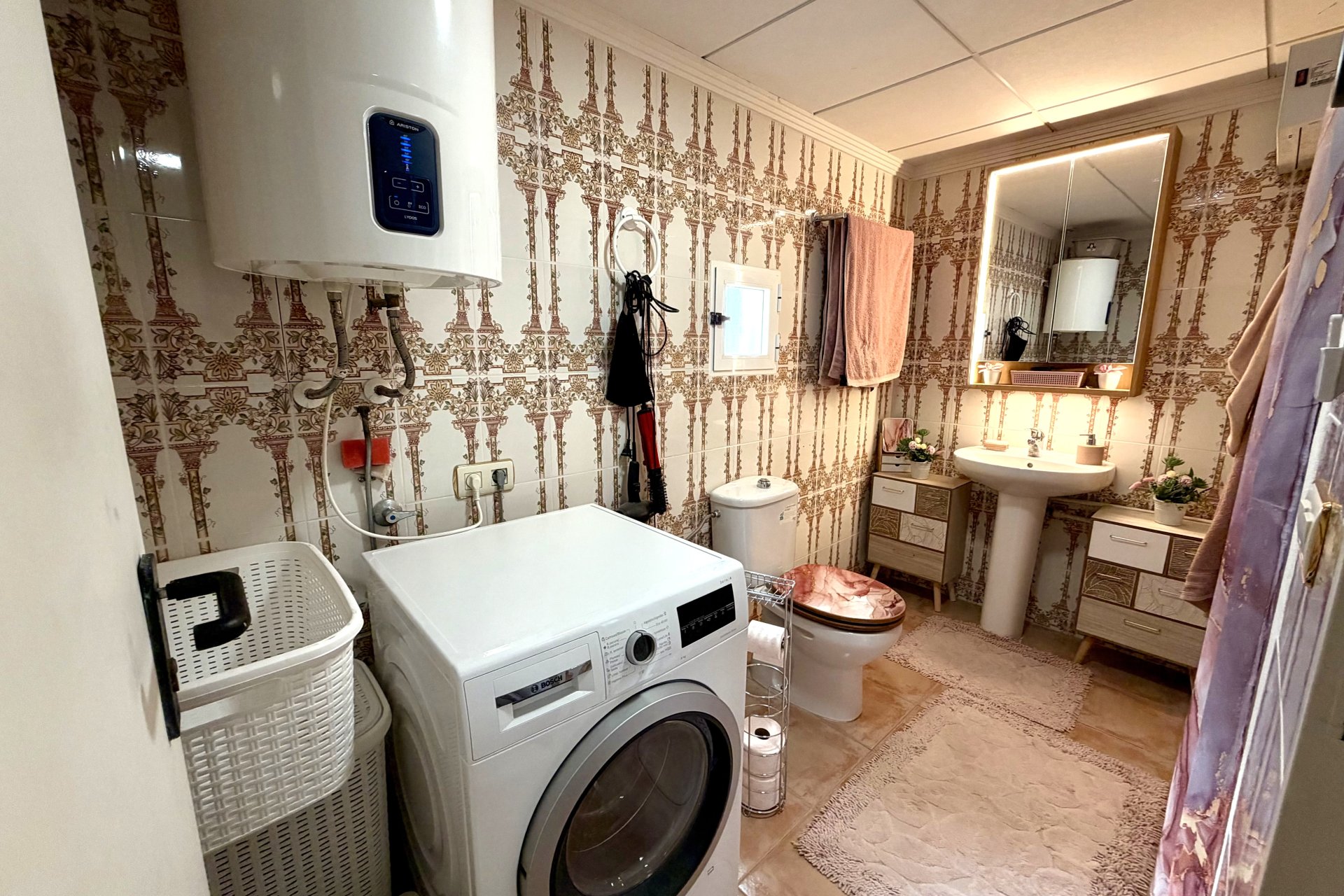 Resale - Villa -
Fortuna - Inland