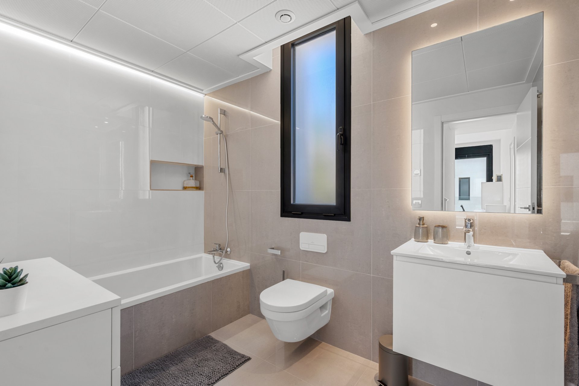 Resale - Villa -
Guardamar del Segura - Costa Blanca