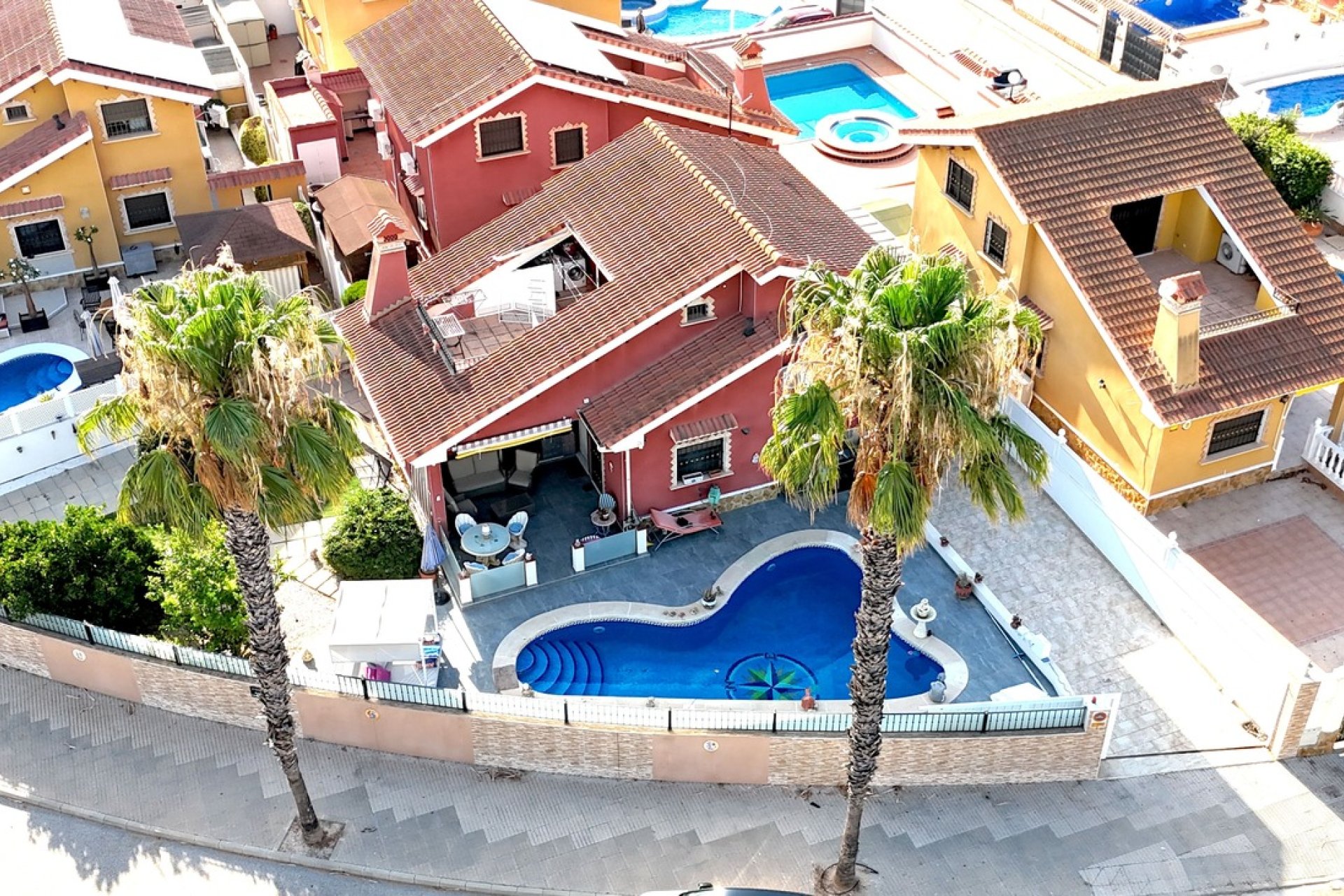 Resale - Villa -
Guardamar del Segura - Costa Blanca