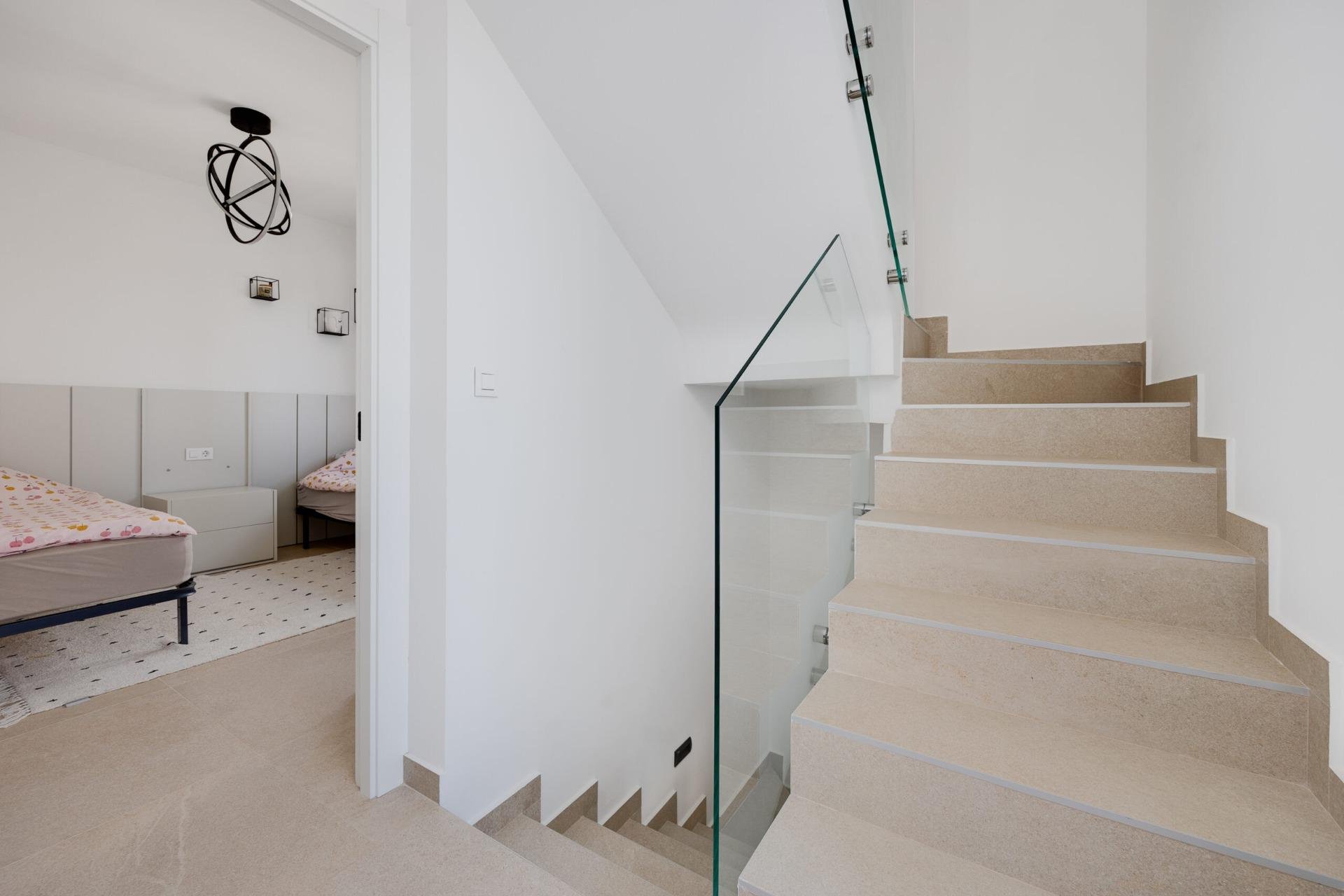 Resale - Villa -
Guardamar del Segura - El Raso