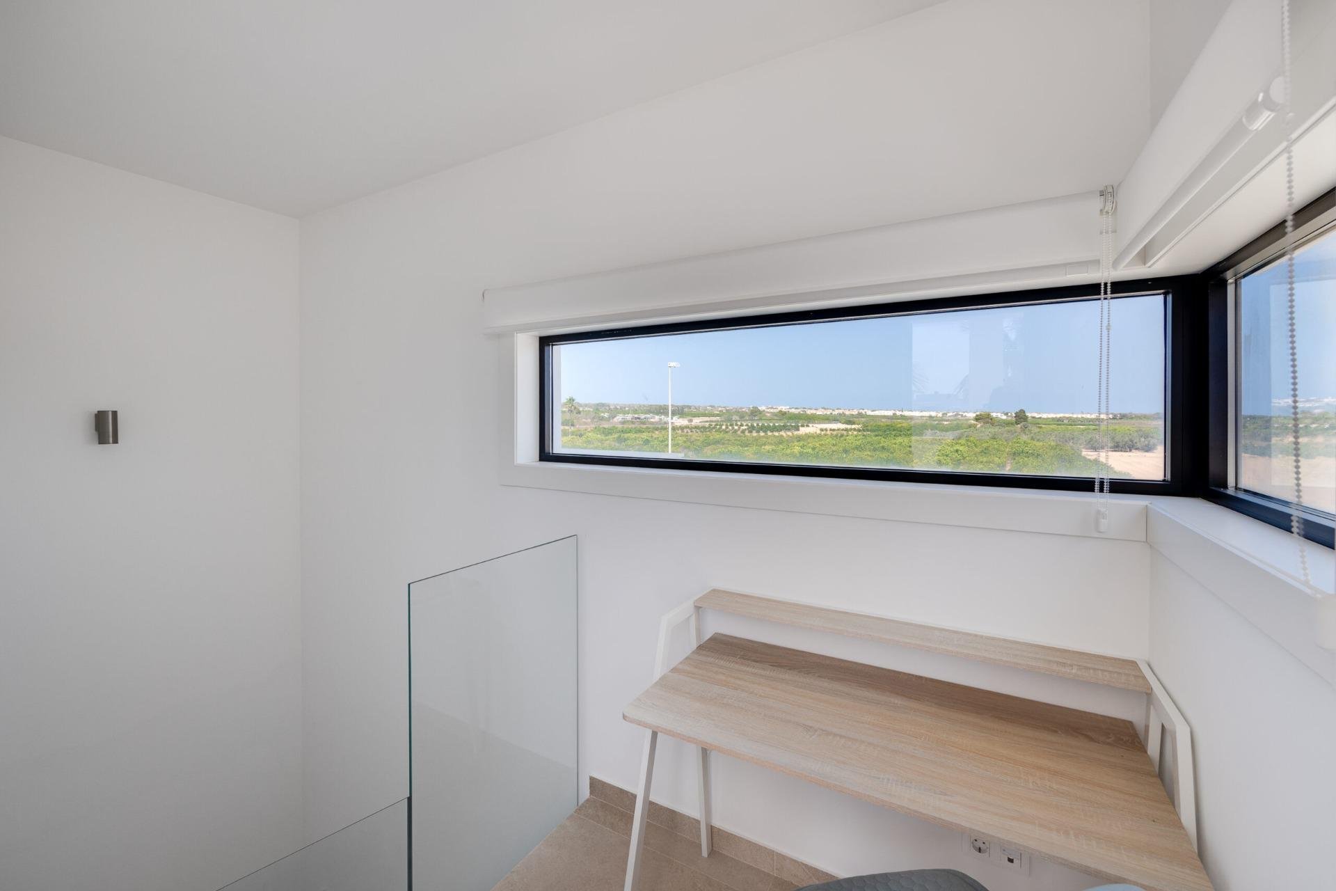 Resale - Villa -
Guardamar del Segura - El Raso