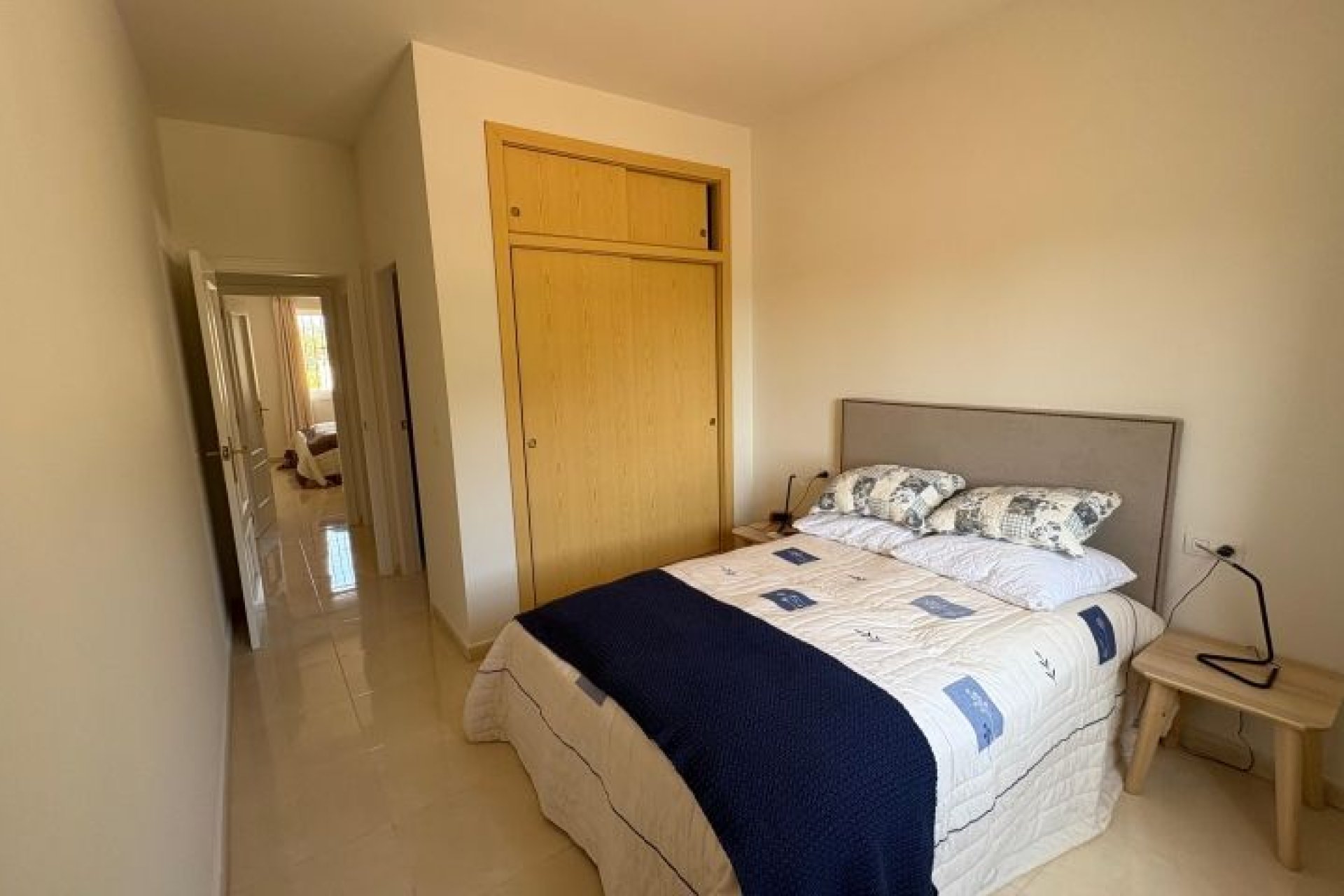 Resale - Villa -
Hondón de las Nieves - Inland