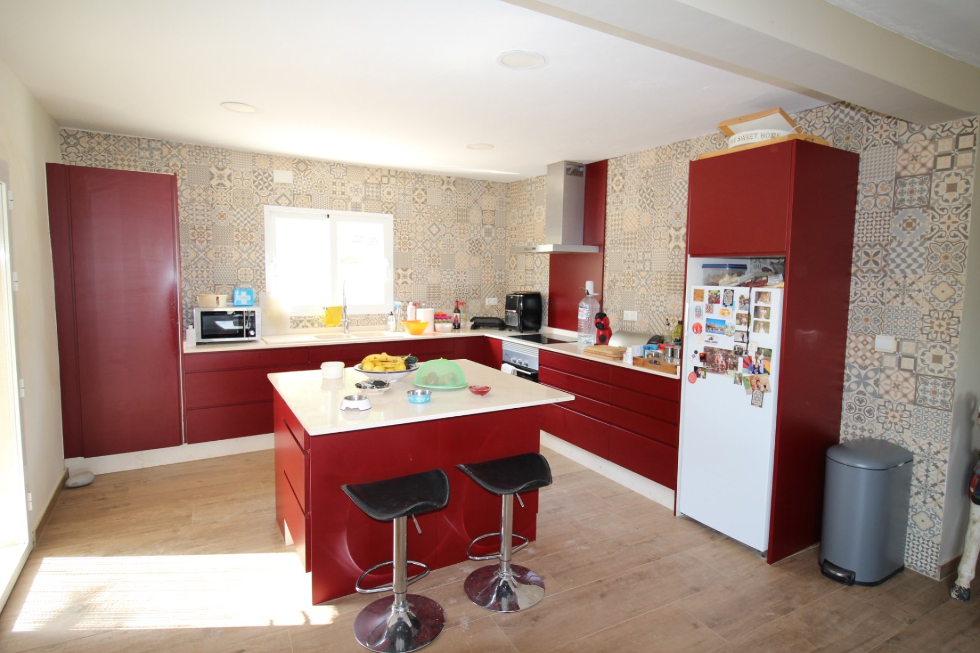Resale - Villa -
Hondón de las Nieves - Inland
