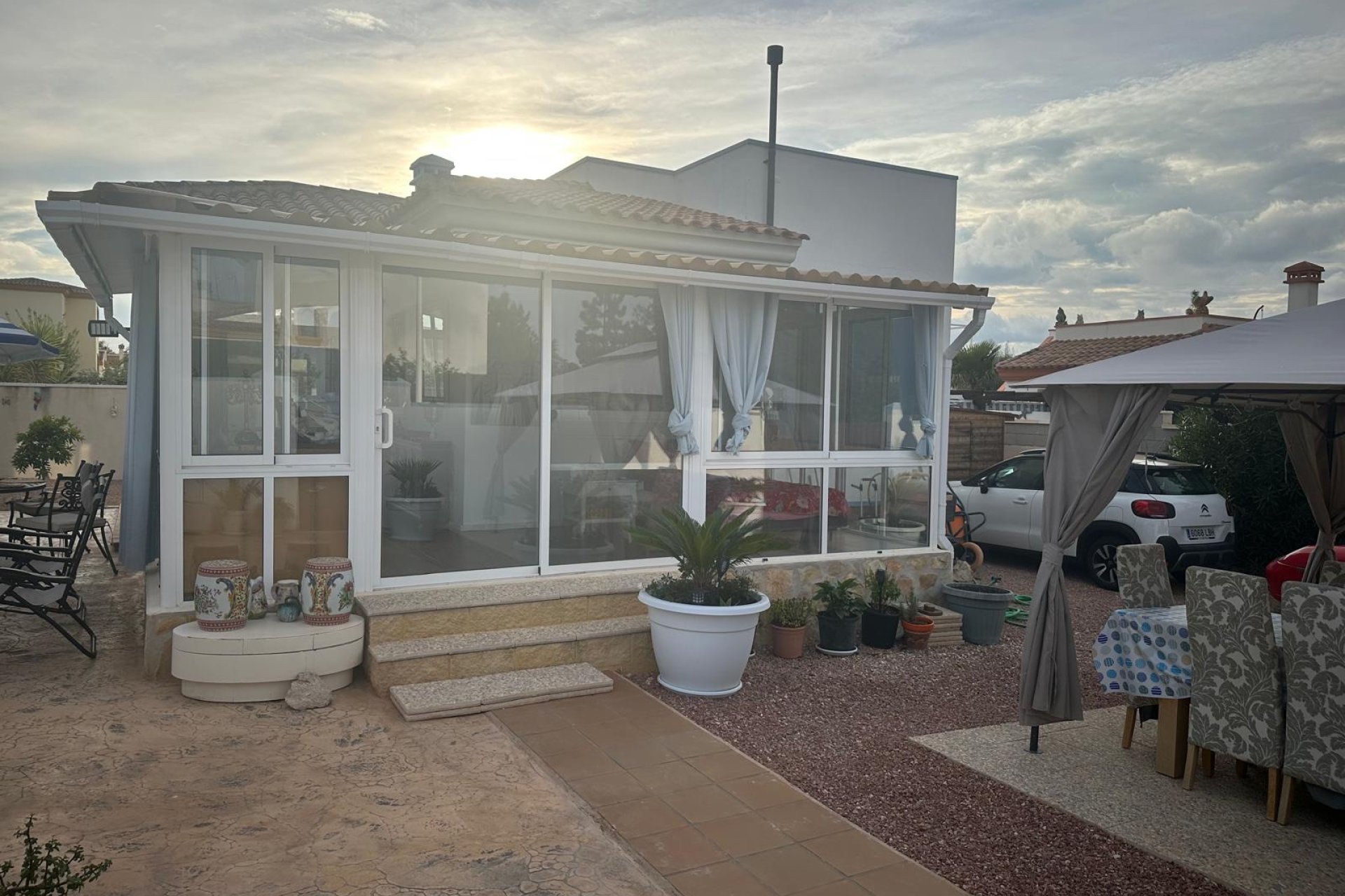 Resale - Villa -
Hondón de las Nieves - Inland