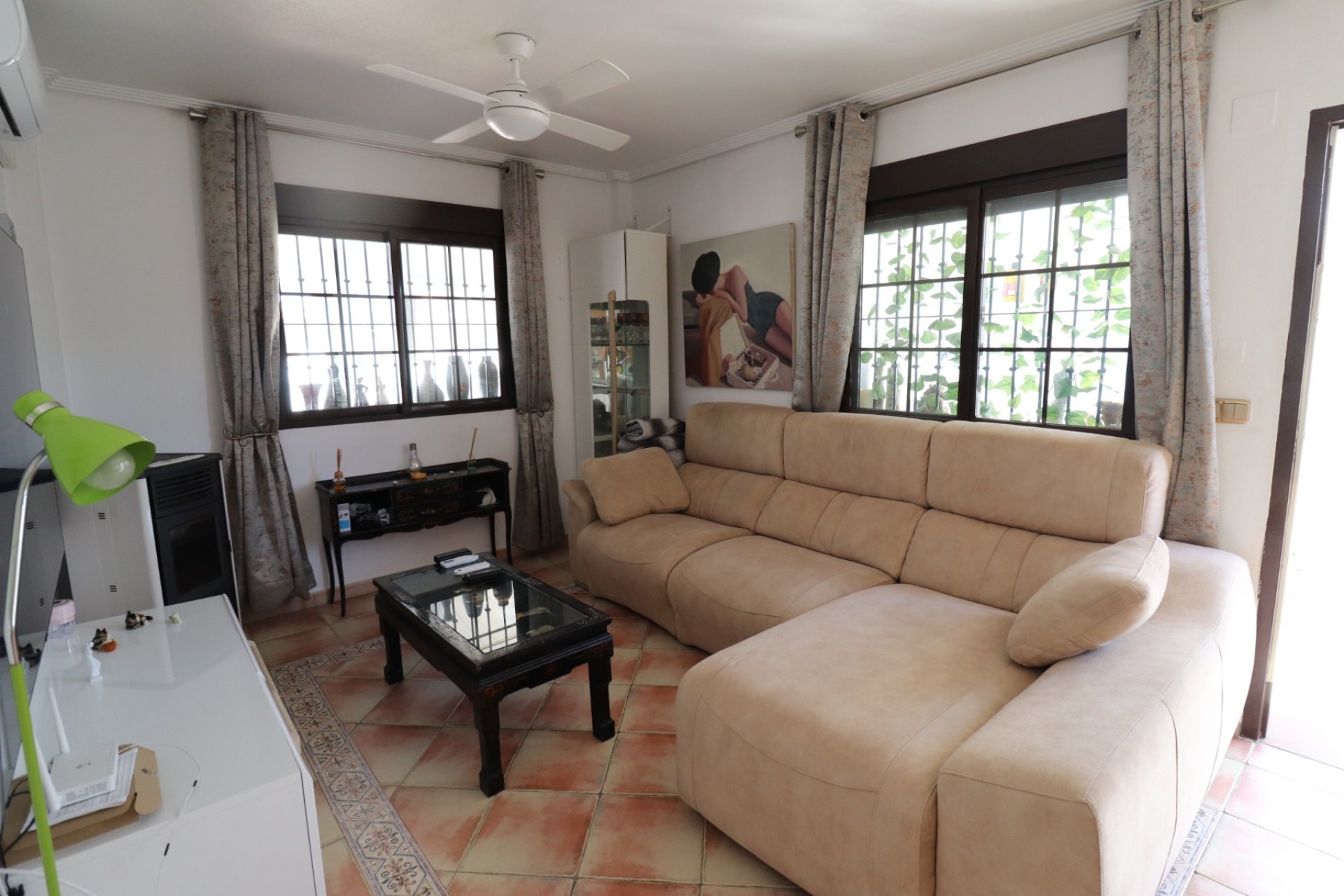 Resale - Villa -
Hondón de las Nieves - Inland