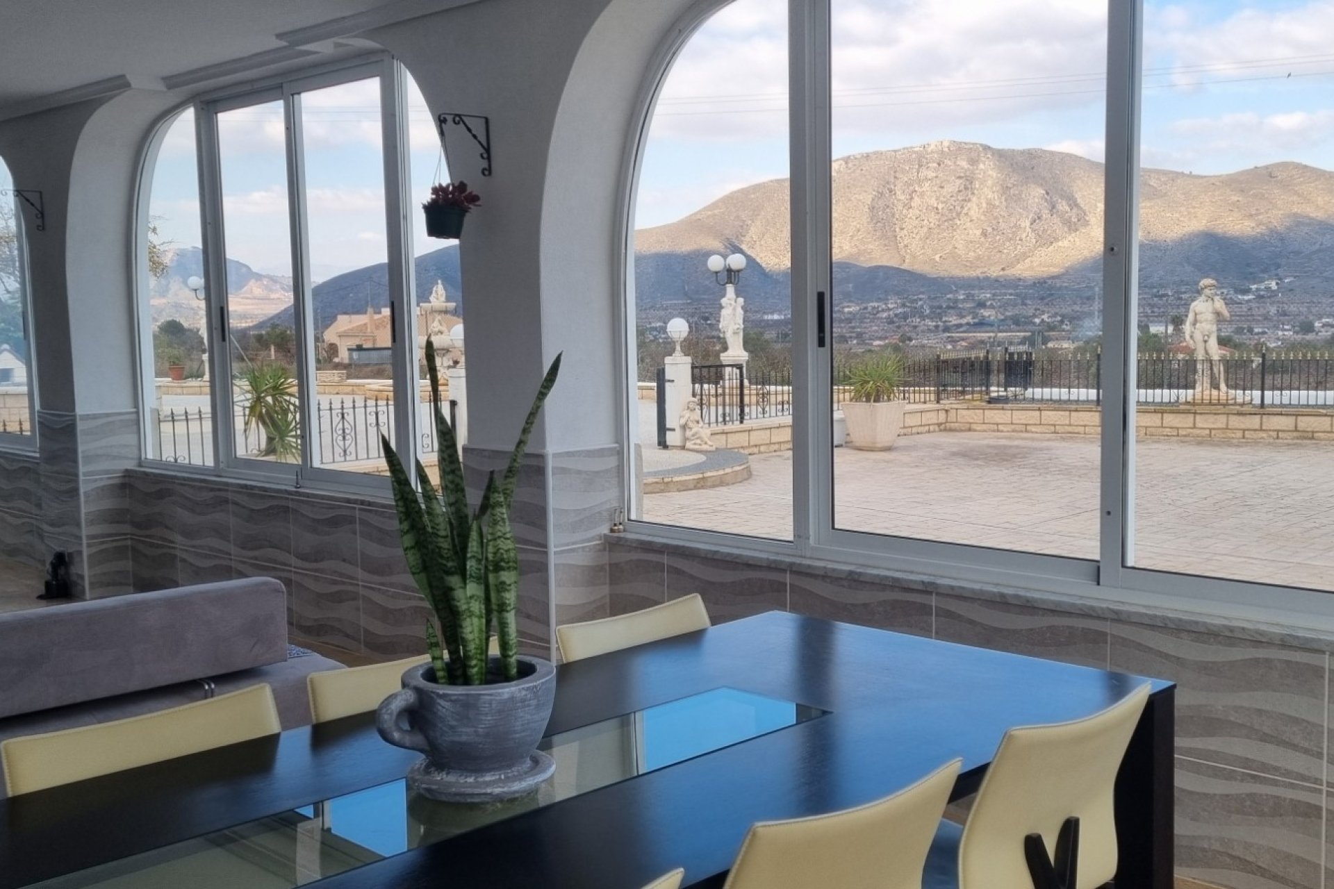 Resale - Villa -
Hondón de los Fráiles - Inland