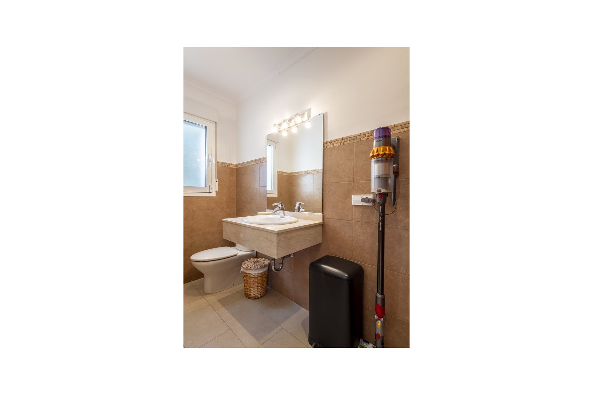 Resale - Villa -
Jávea - Costa Blanca