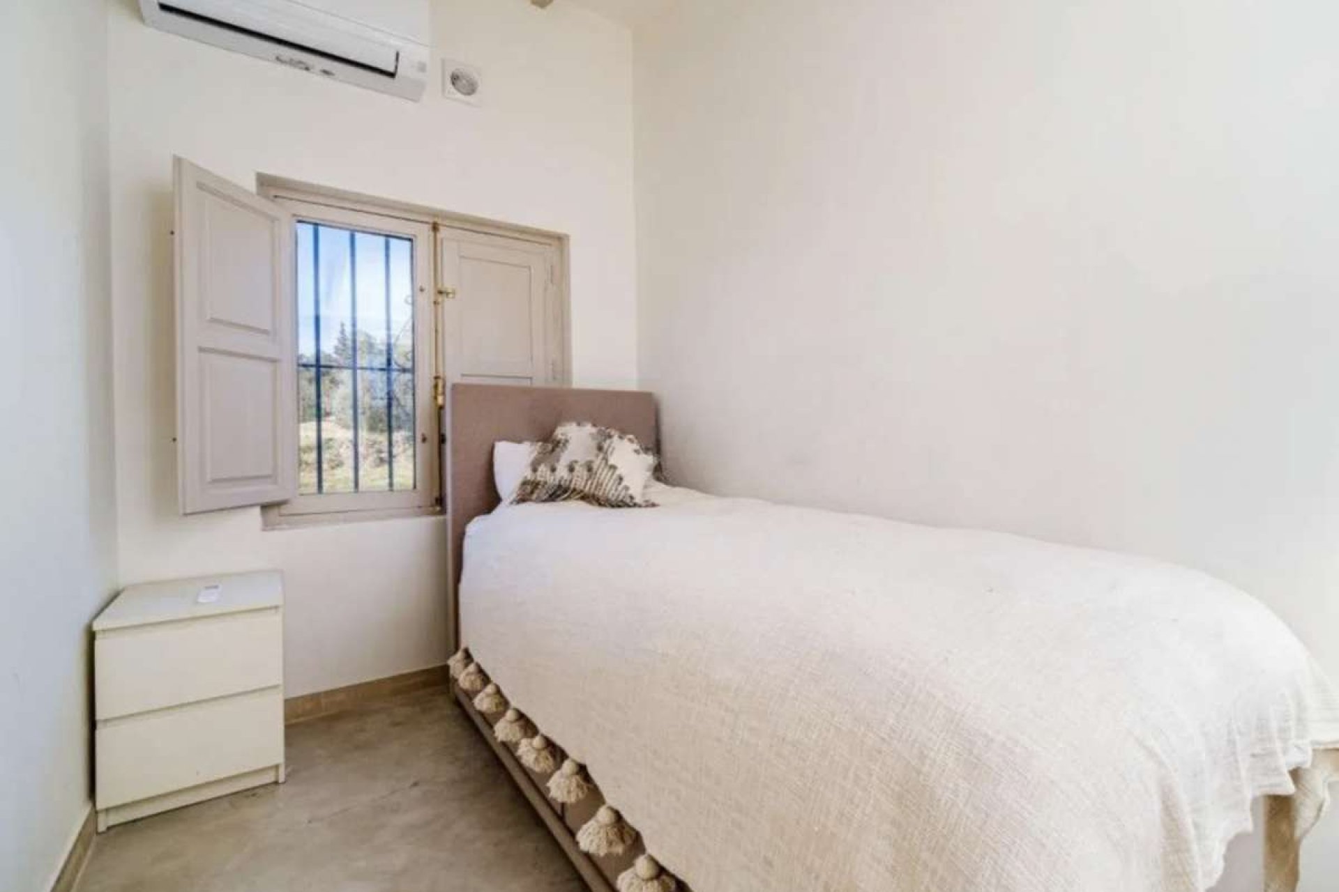 Resale - Villa -
Jesus Pobre - Inland