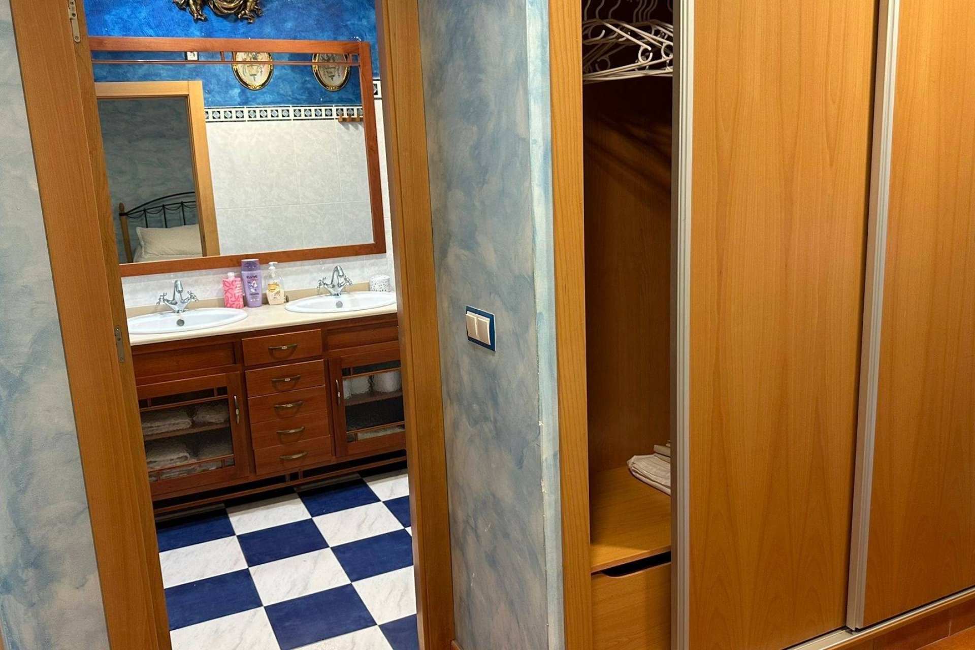 Resale - Villa -
La Manga del Mar Menor - Playa Principe