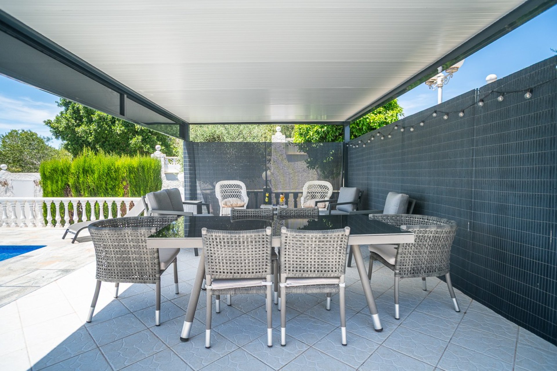 Resale - Villa -
La Marina - Costa Blanca