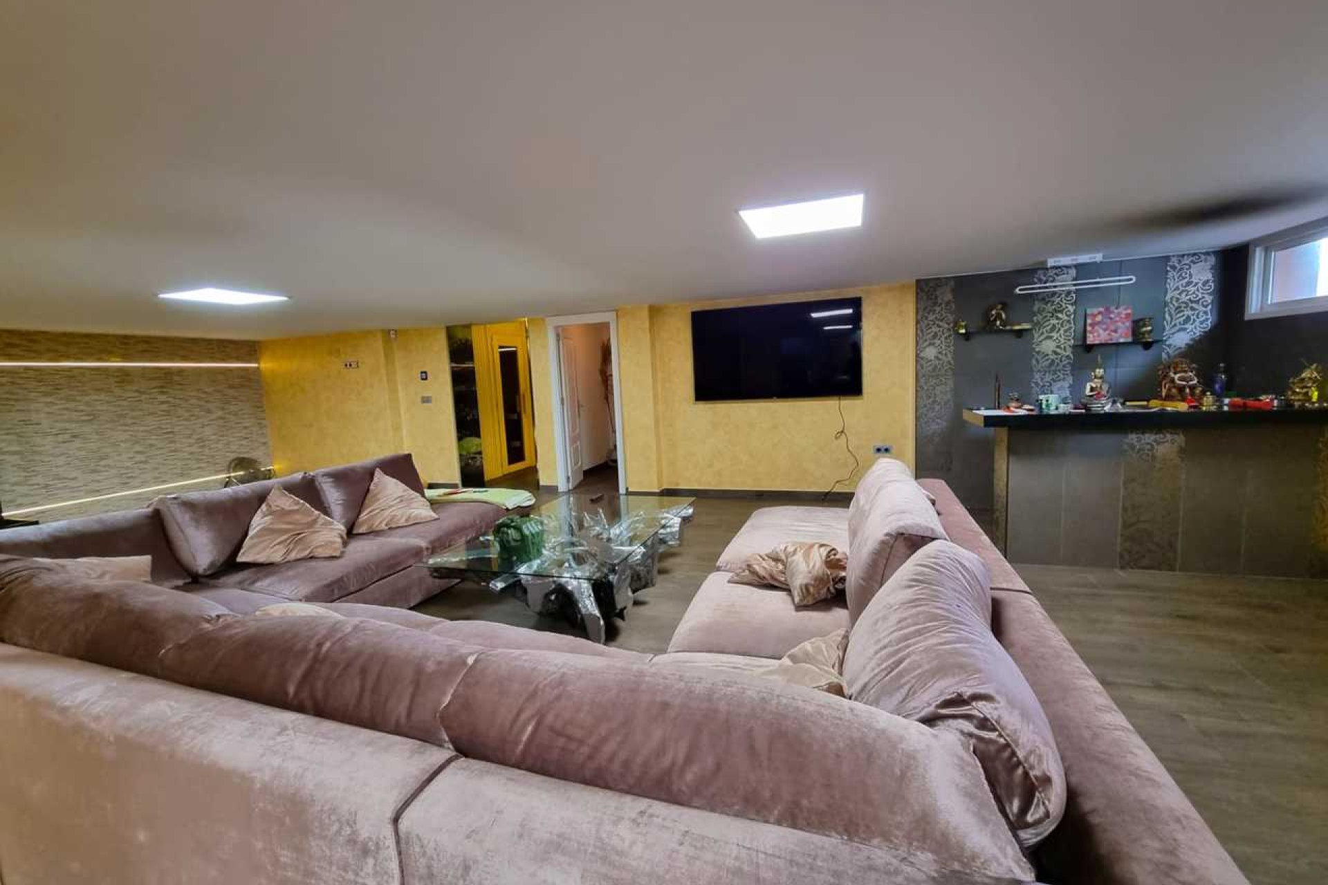 Resale - Villa -
La Mata - Costa Blanca