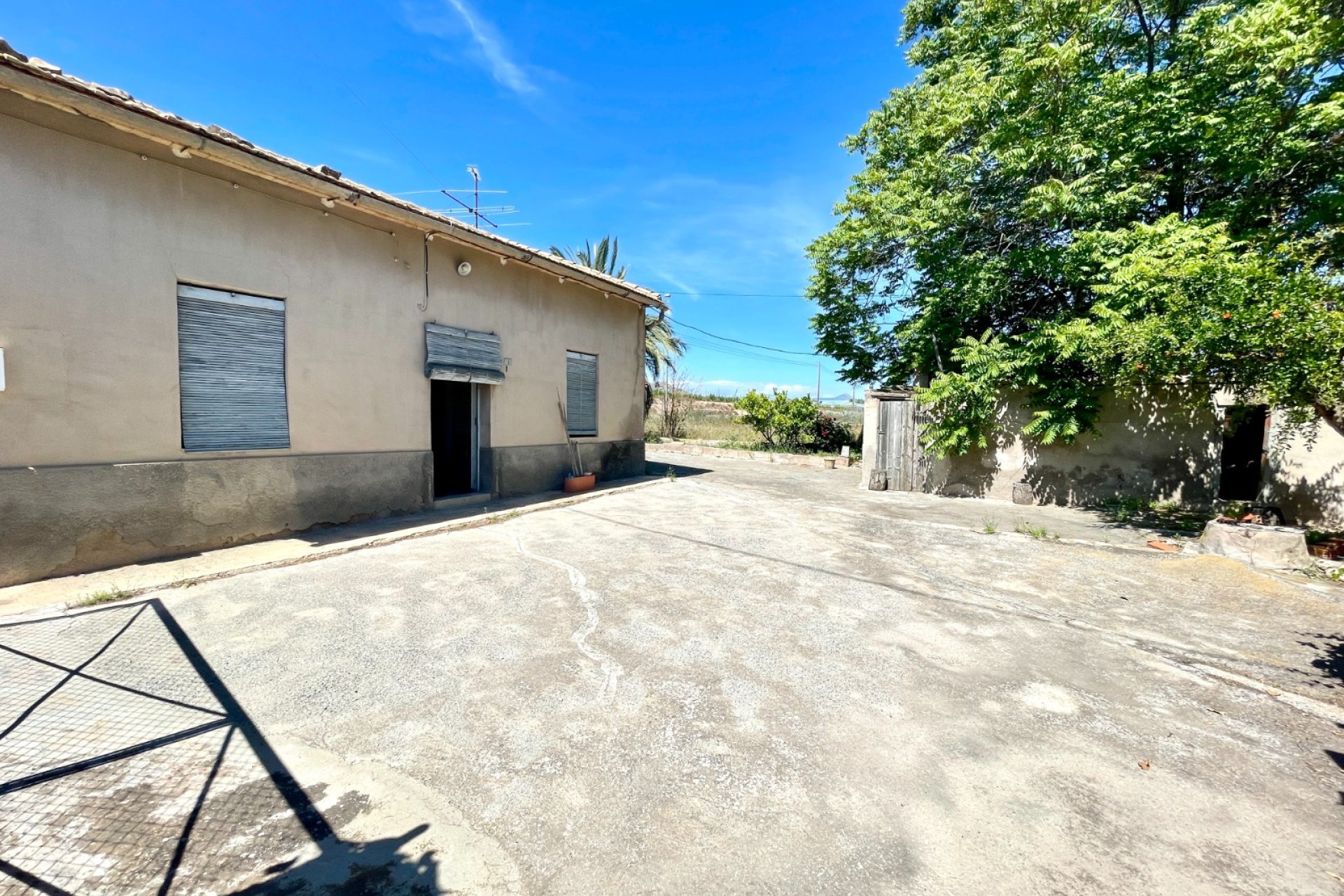 Resale - Villa -
La Romana - Inland