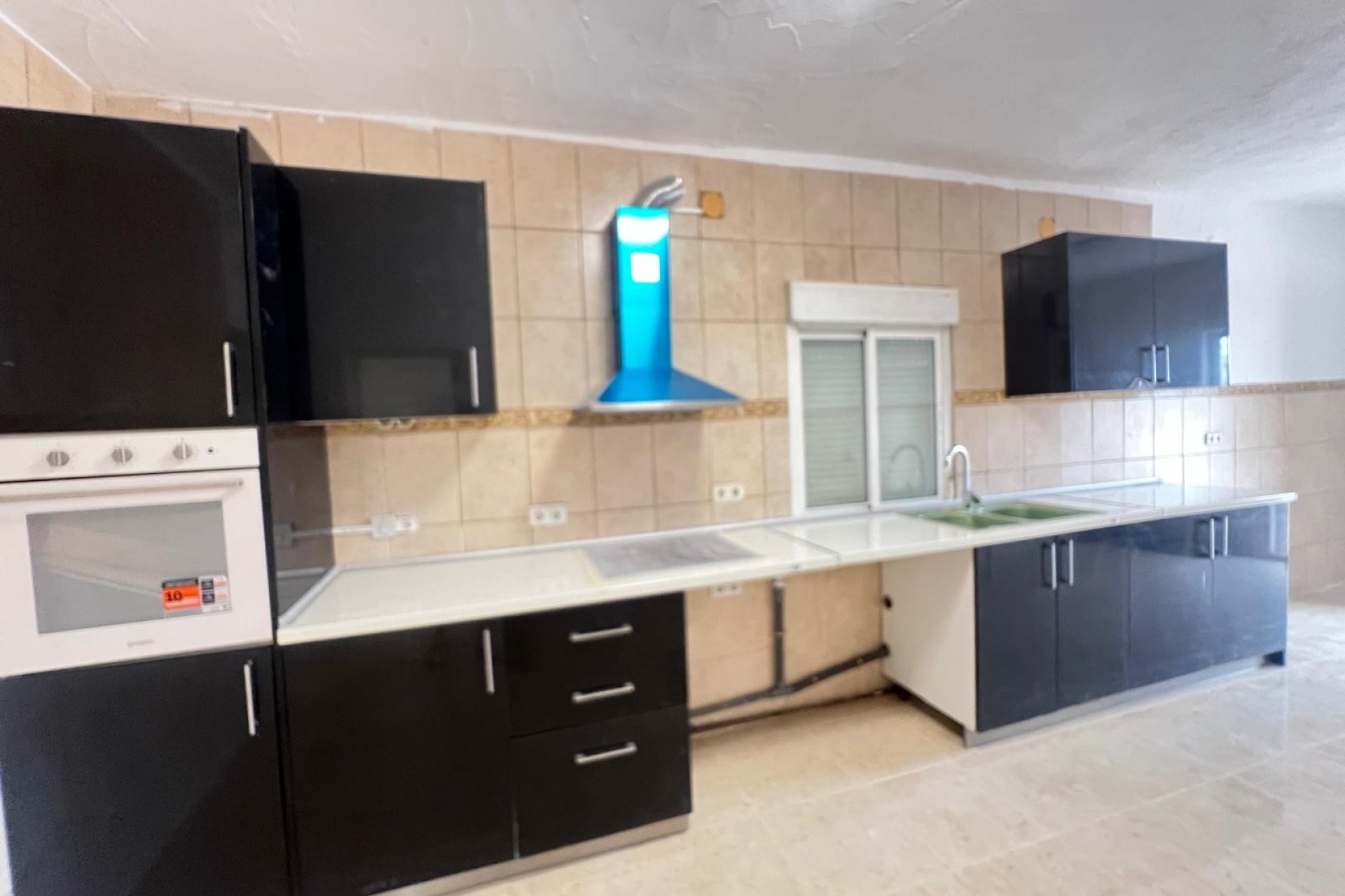 Resale - Villa -
La Solana