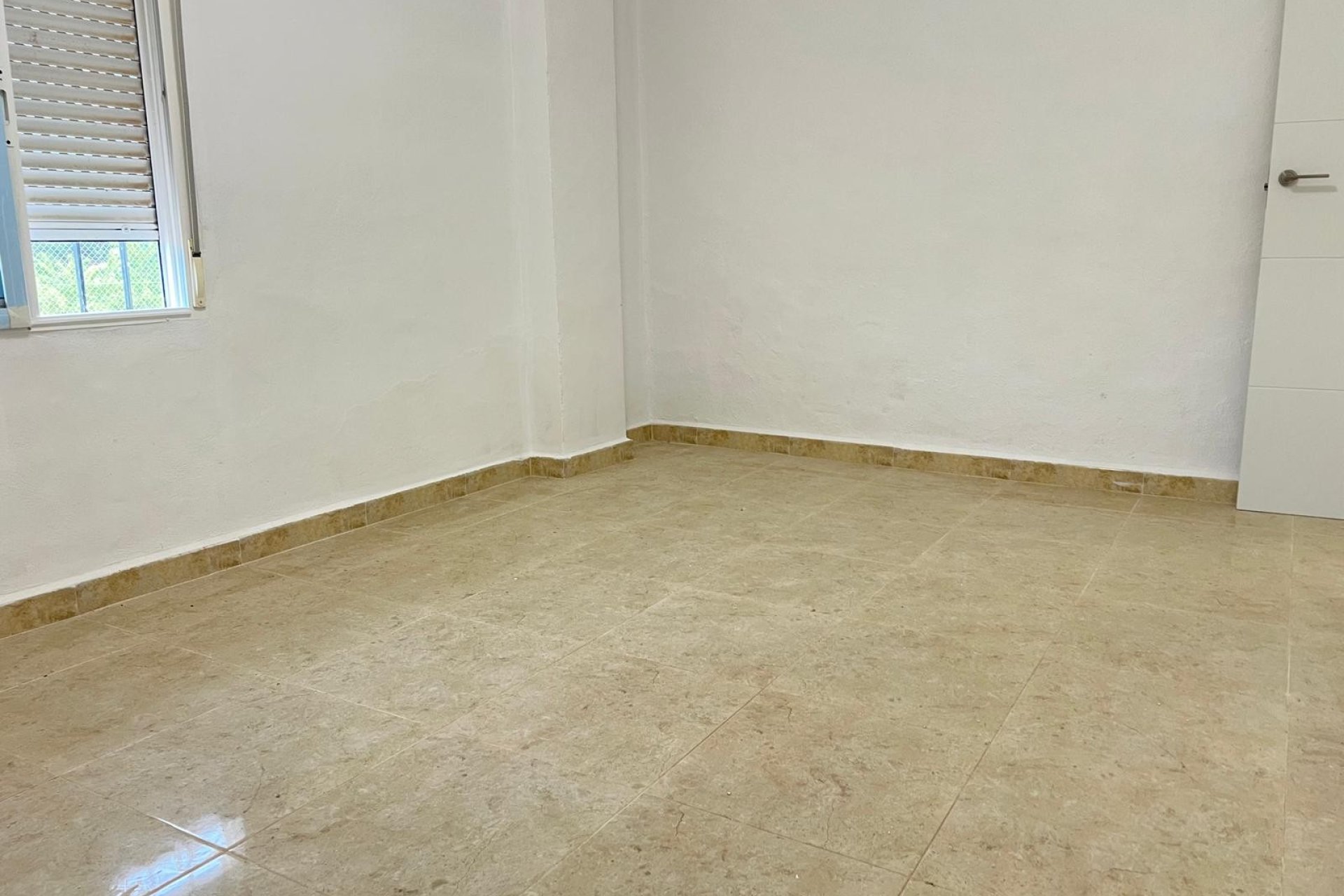 Resale - Villa -
La Solana