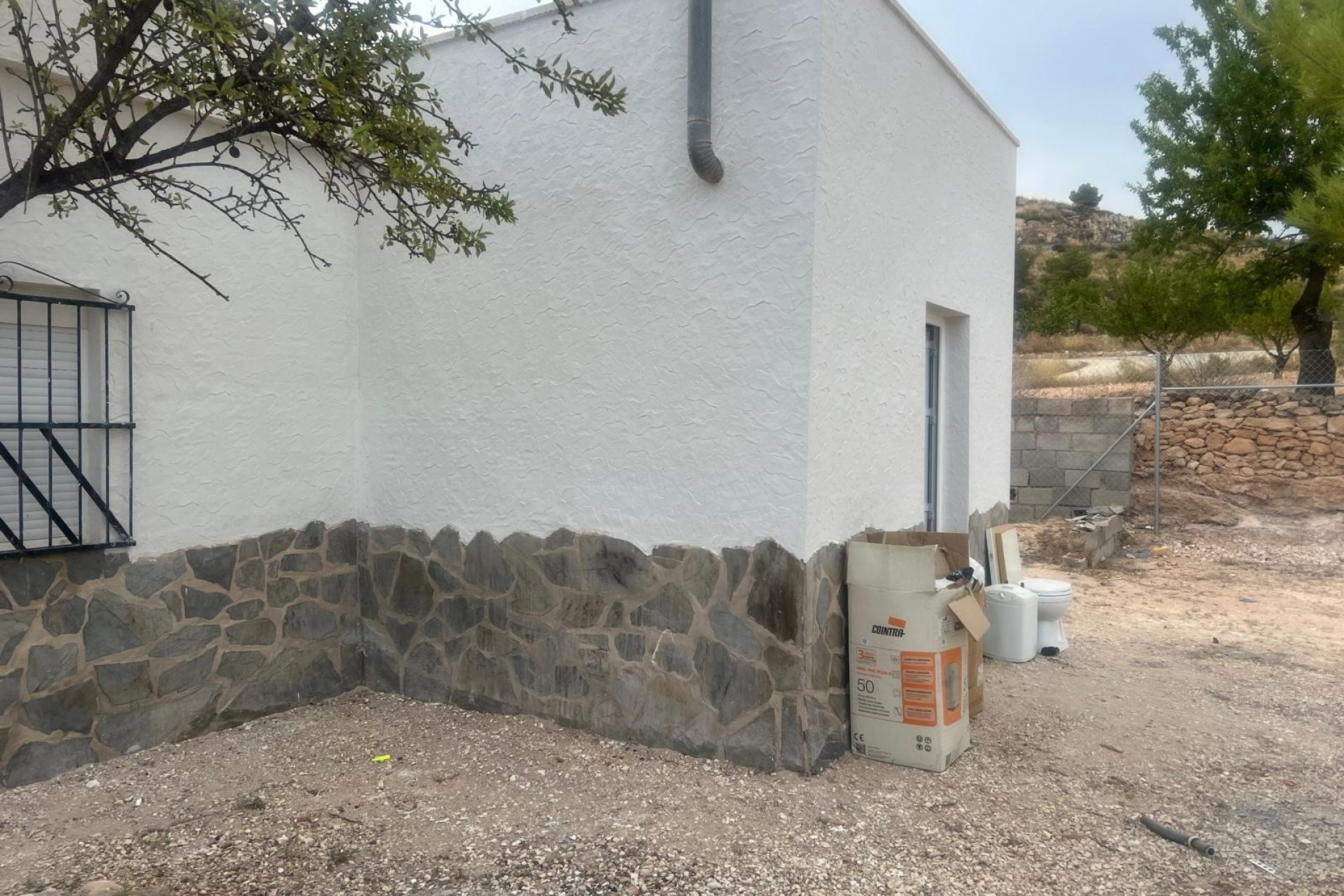 Resale - Villa -
La Solana