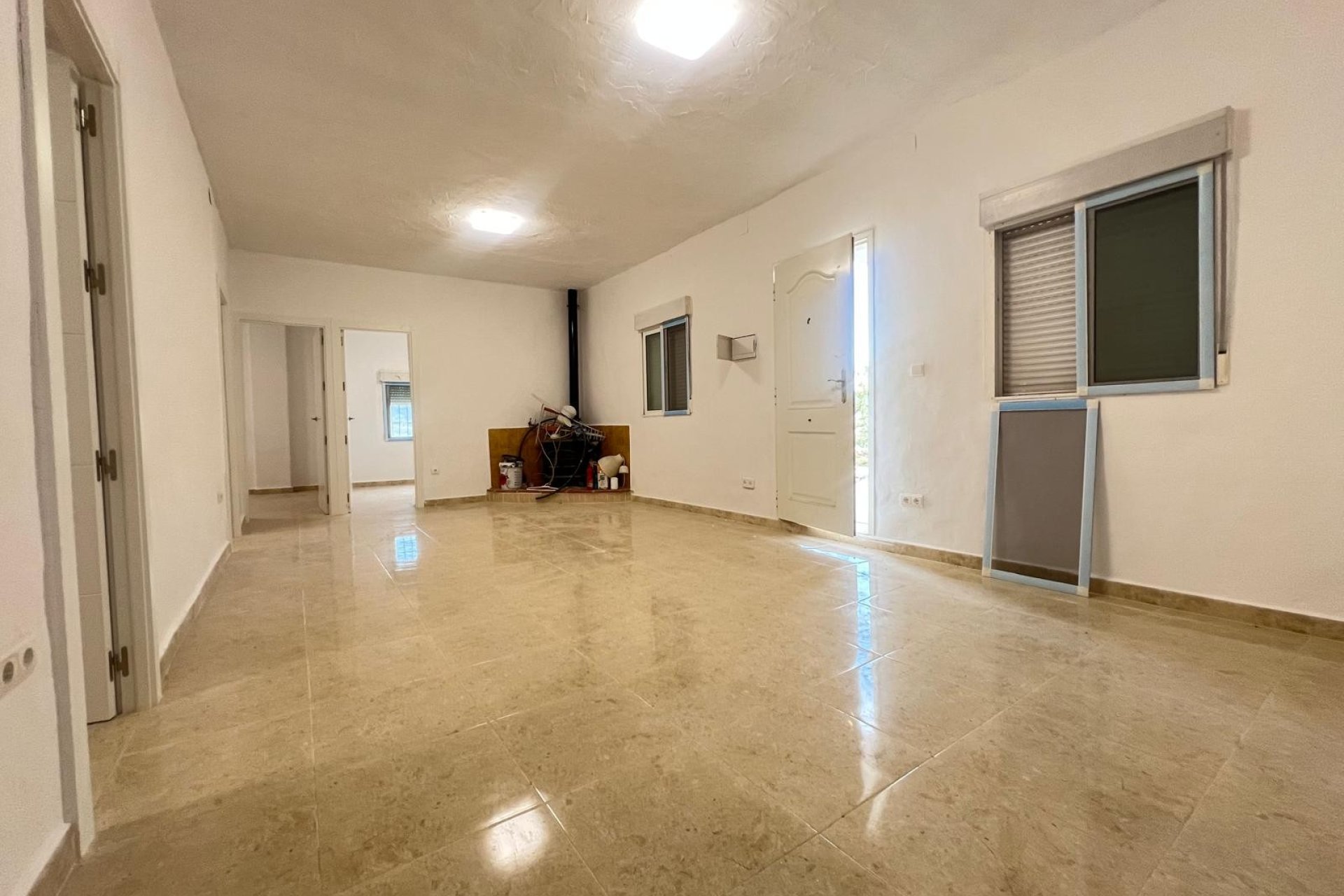 Resale - Villa -
La Solana