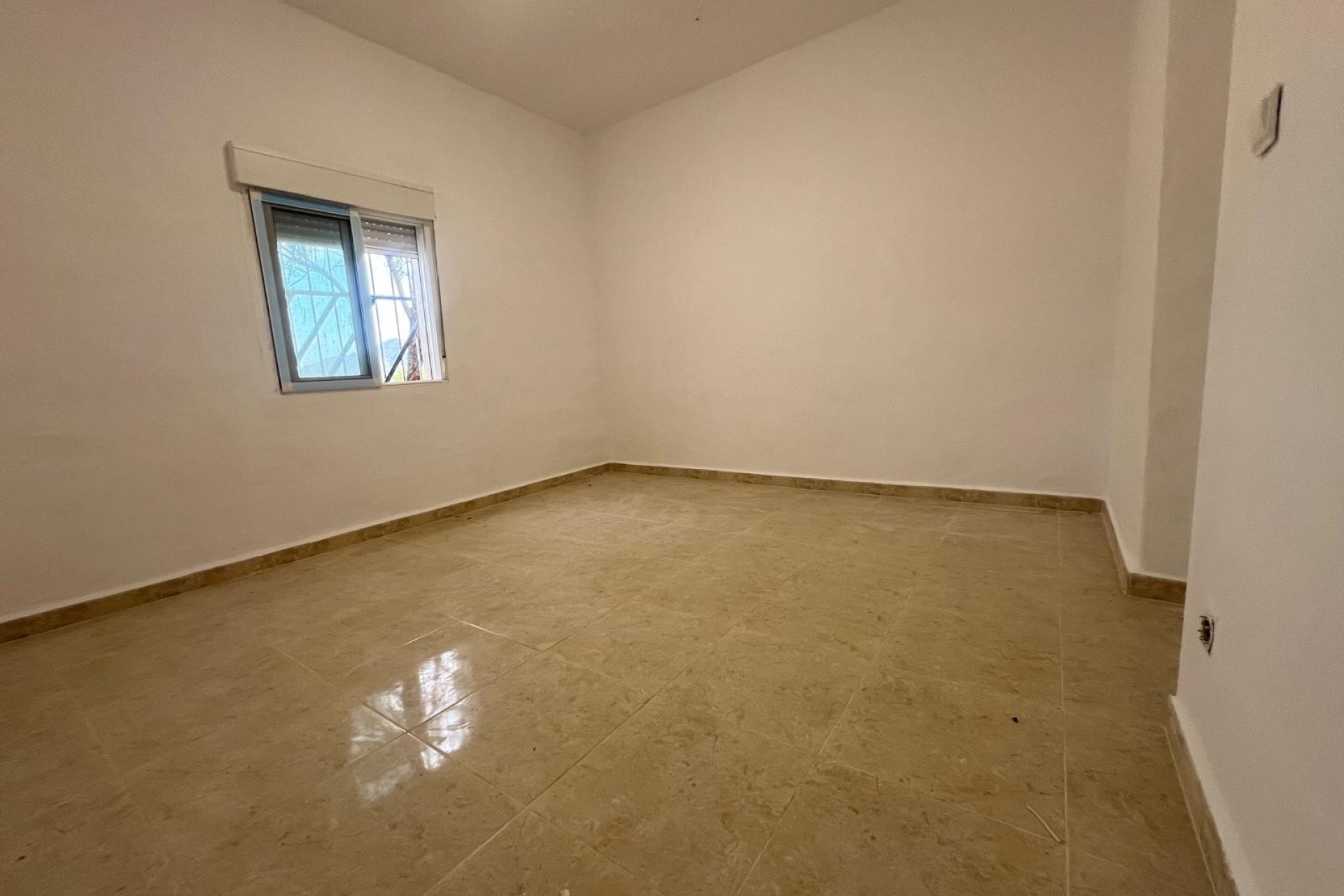 Resale - Villa -
La Solana