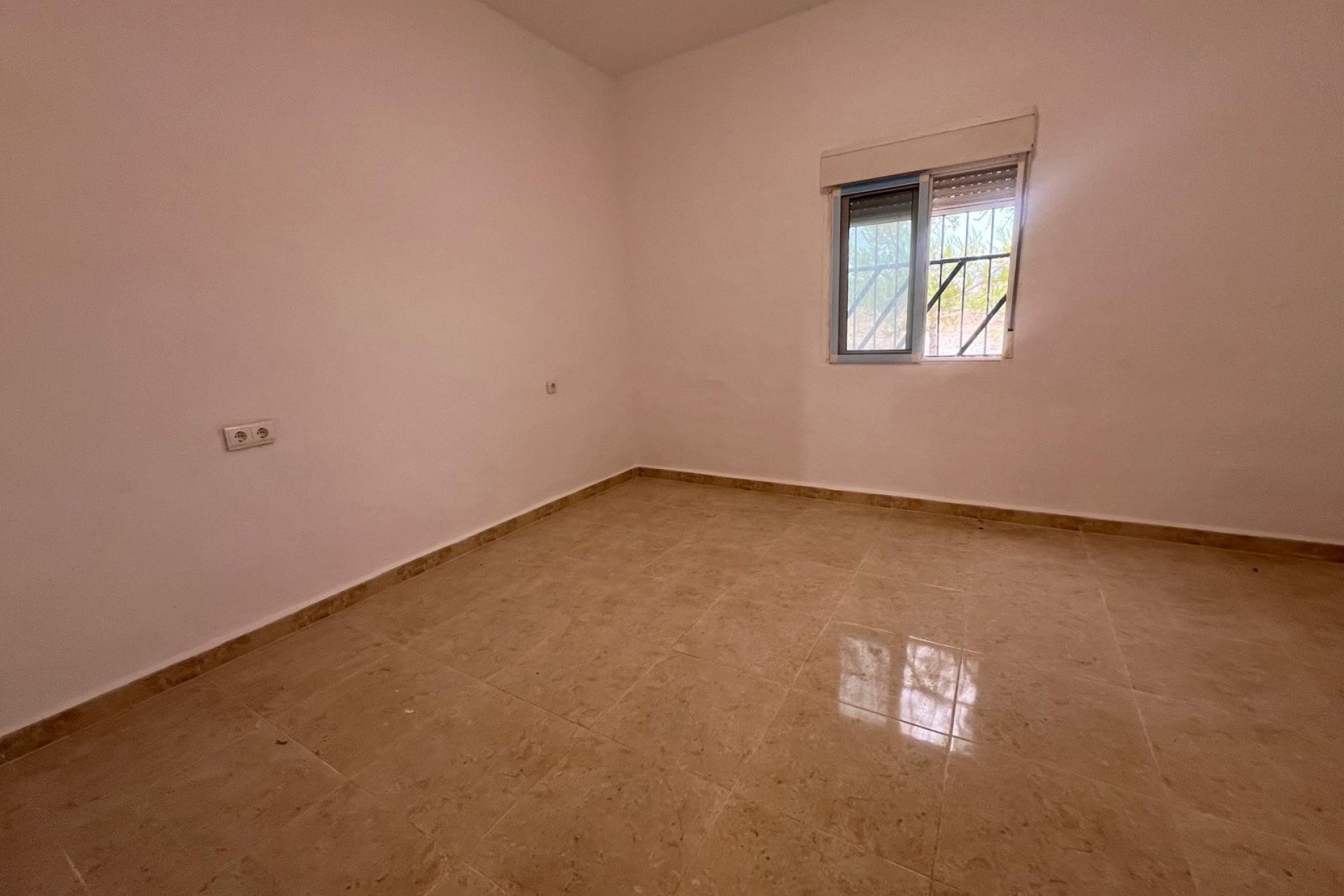 Resale - Villa -
La Solana