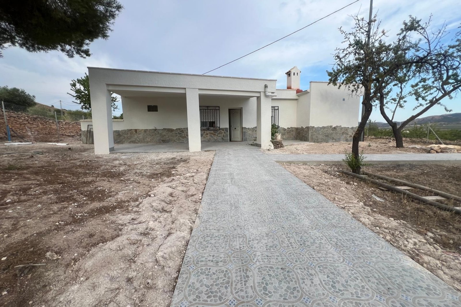 Resale - Villa -
La Solana